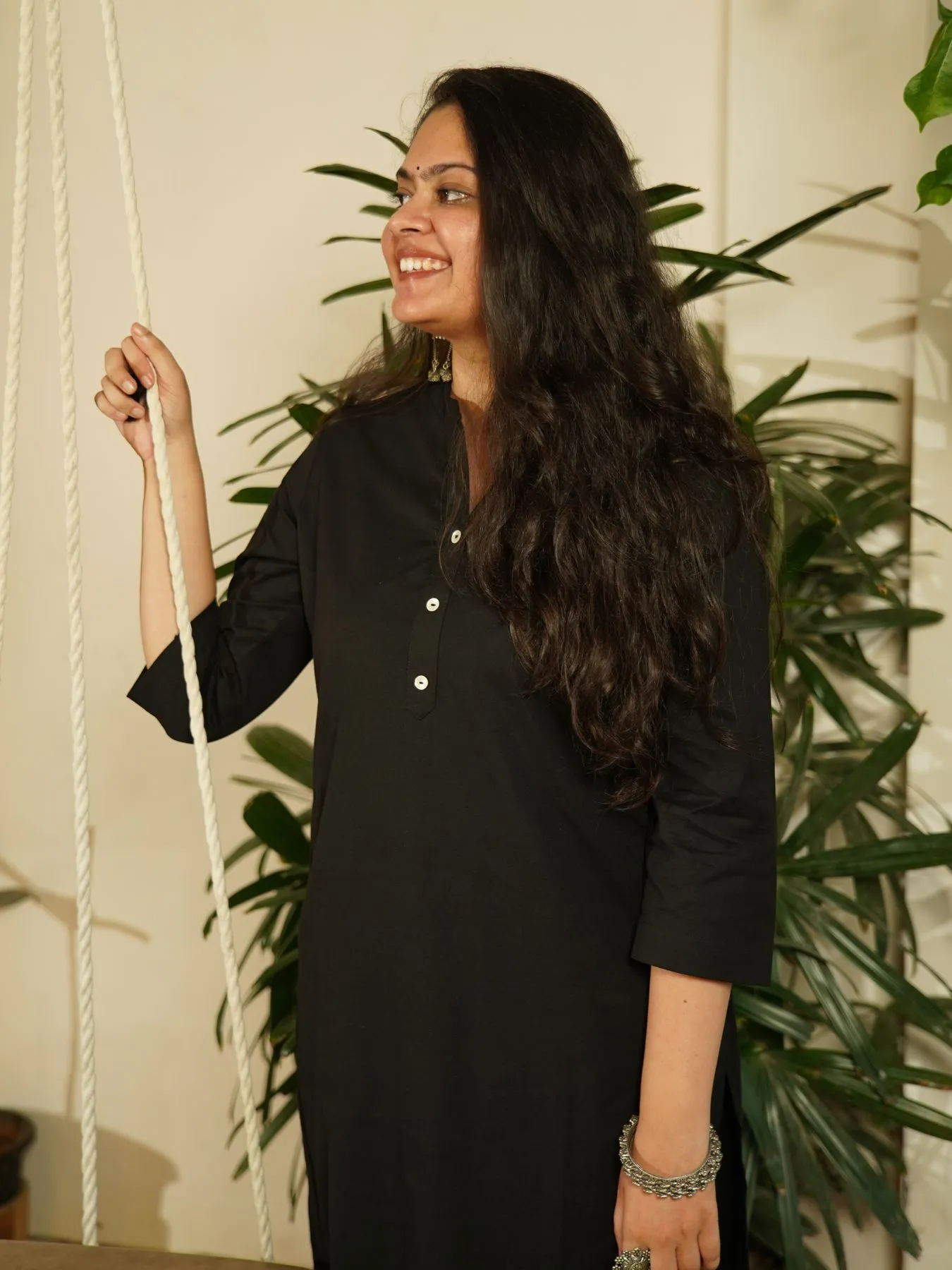 Black Airy Linen Long Kurta Co-ord Set - Image 5