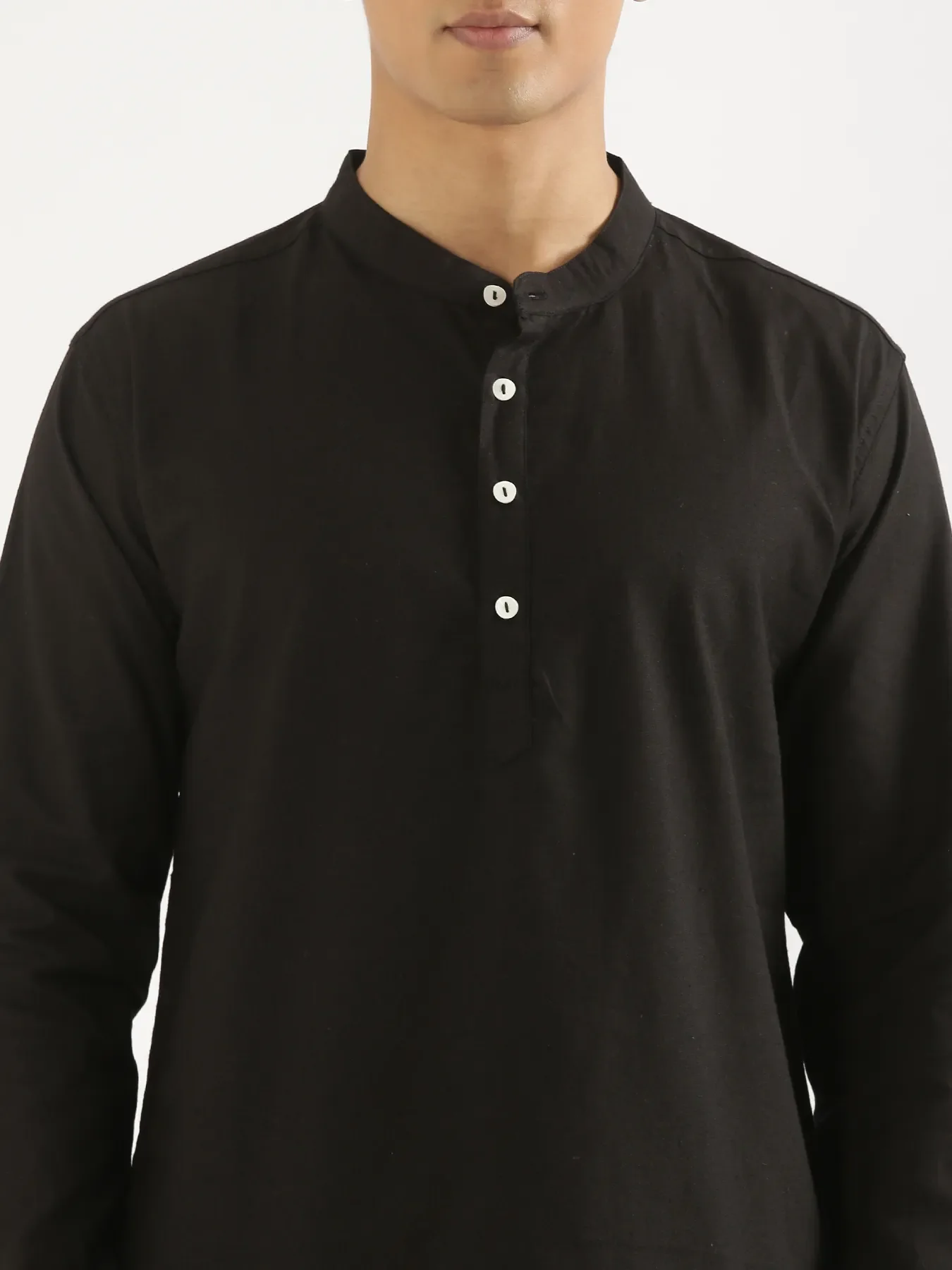 Men Black Airy Linen Short Kurta - Image 5