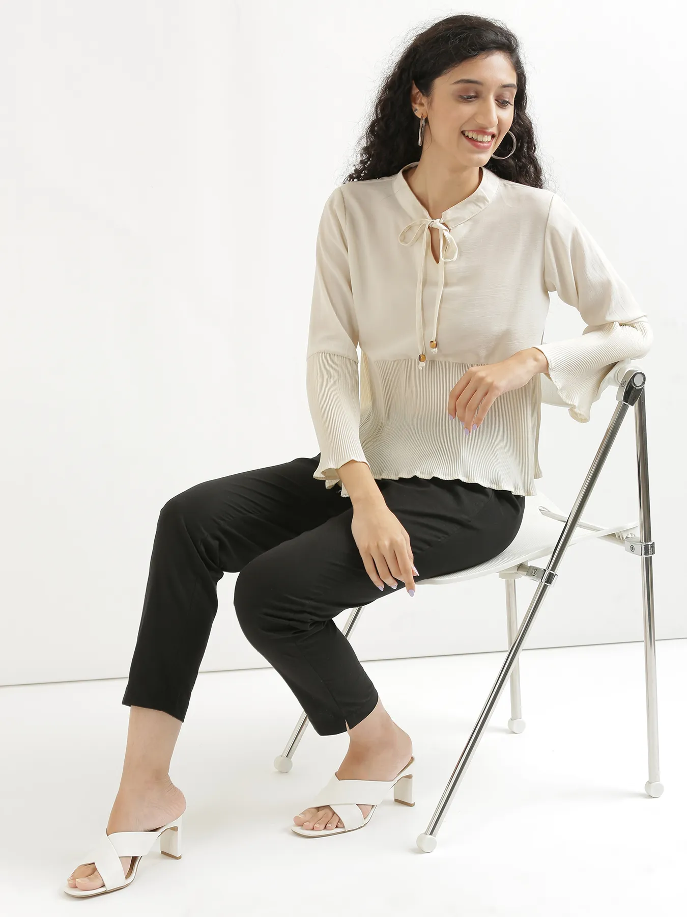 Women Black Cotton Pant - Image 10