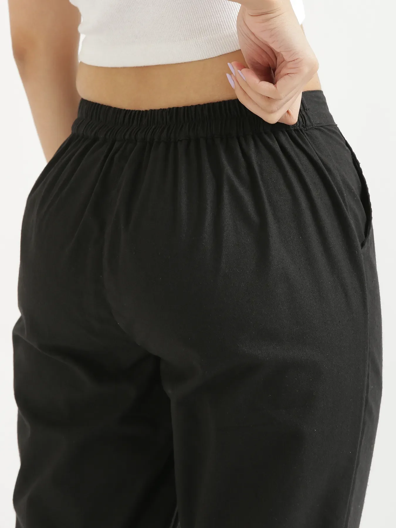 Women Black Cotton Pant - Image 7