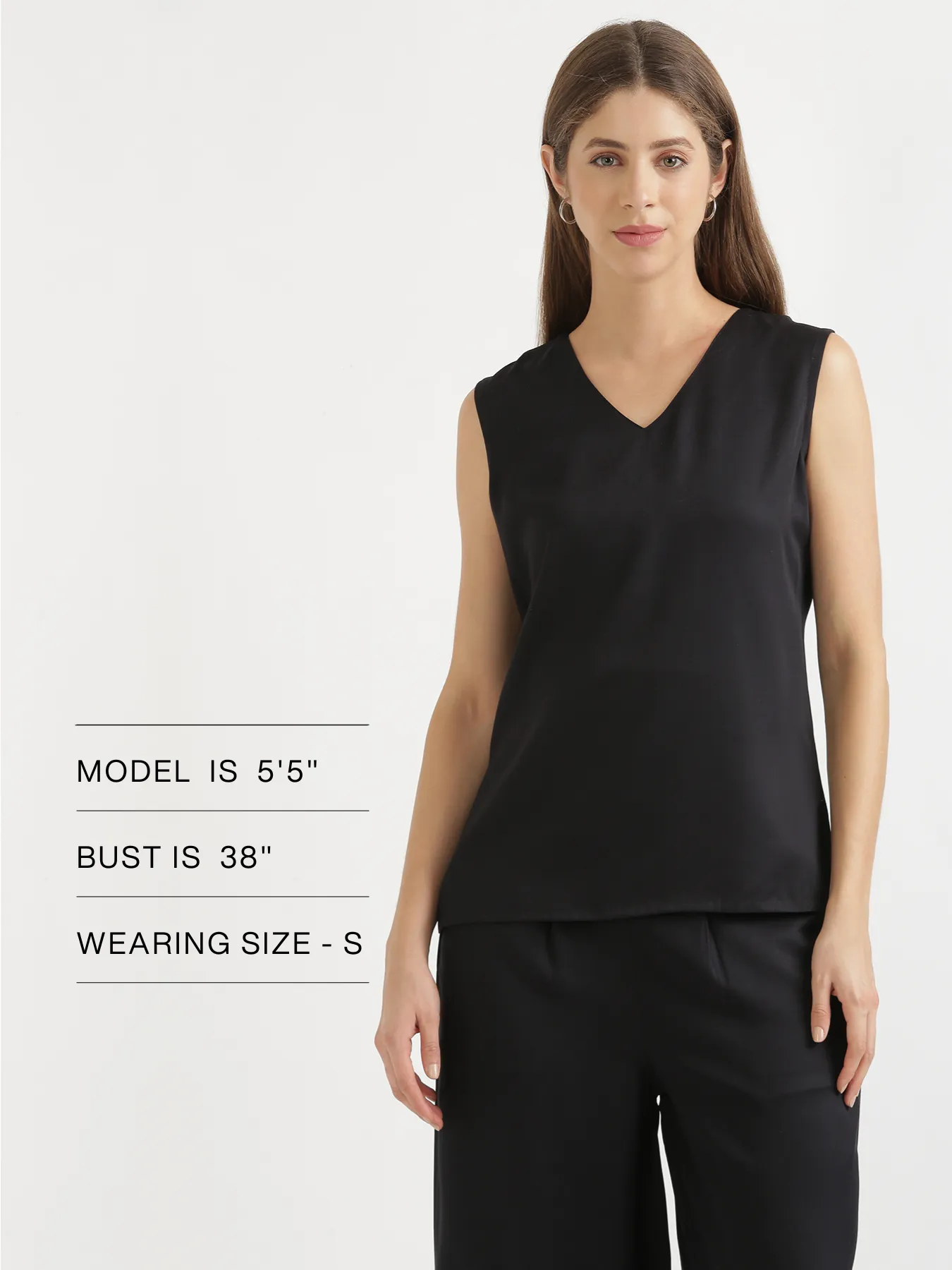 Women Black V-Neck Sleeveless Top - Image 13