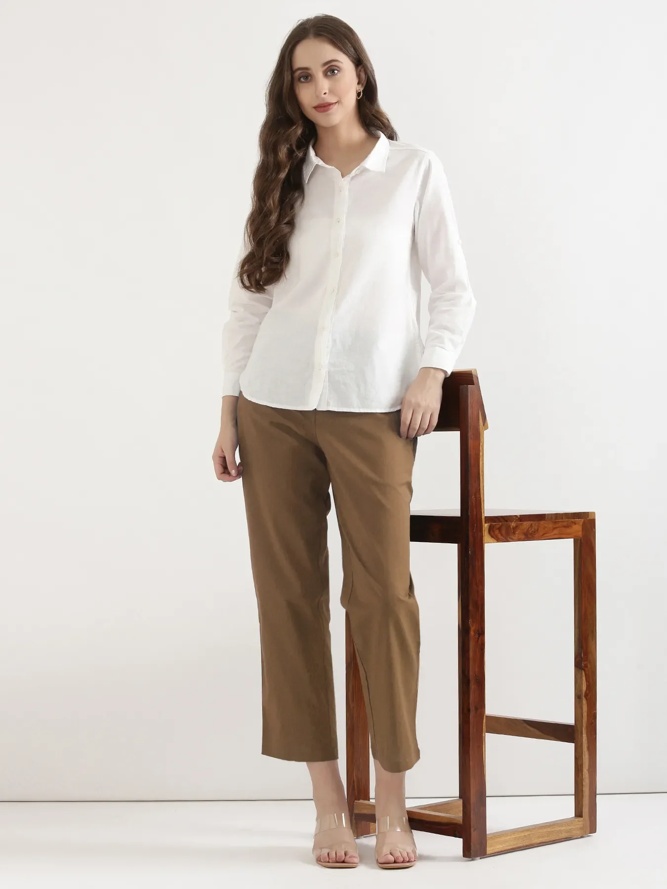Women Coffee Brown Airy Linen Straight Pants - Image 16