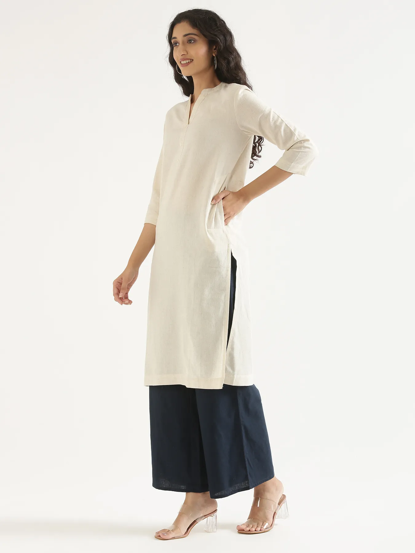 Women Ecru Airy Linen Long Kurta - Image 3