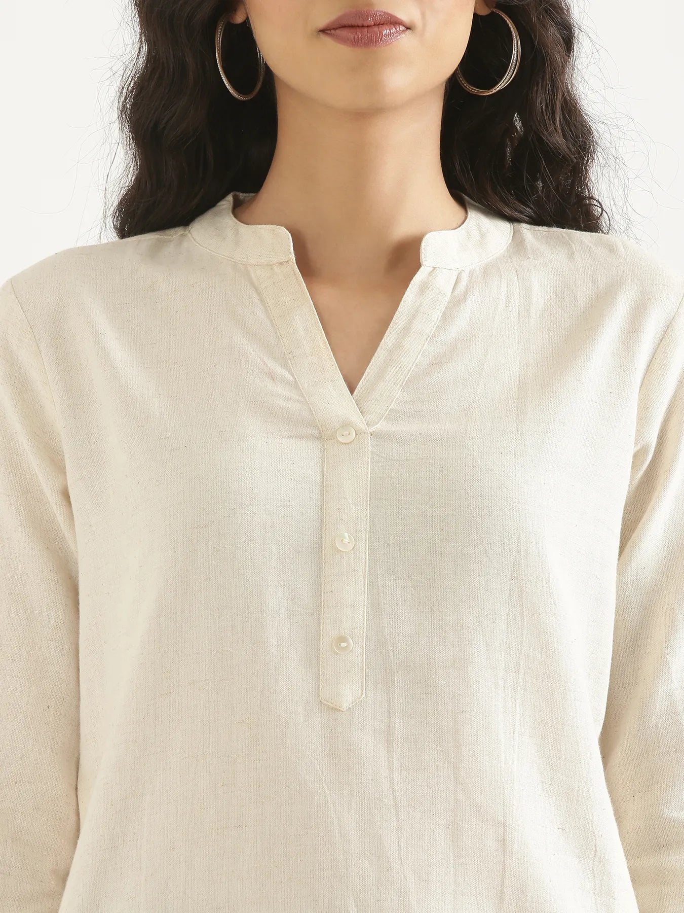 Women Ecru Airy Linen Long Kurta - Image 5