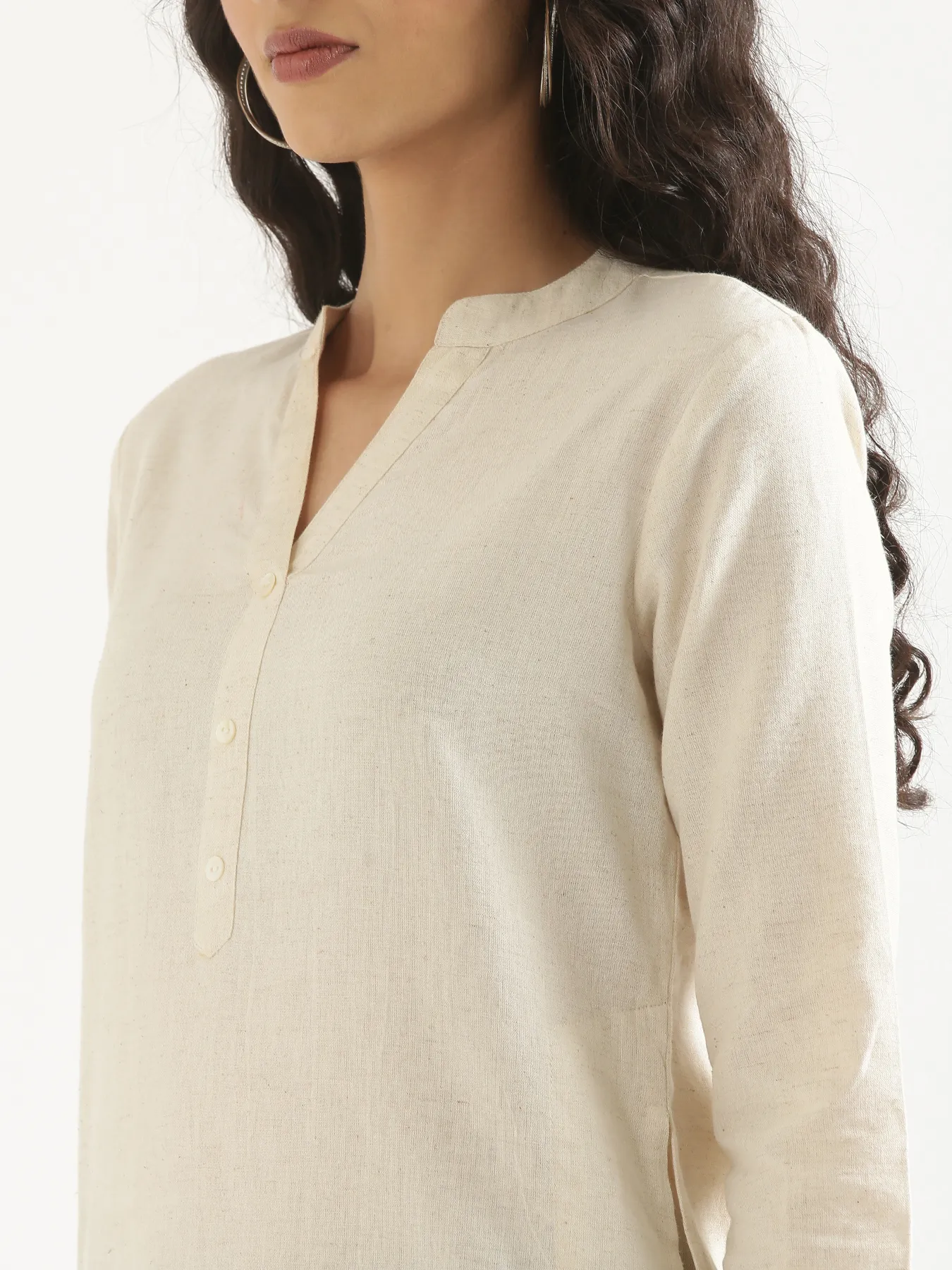 Women Ecru Airy Linen Long Kurta - Image 6