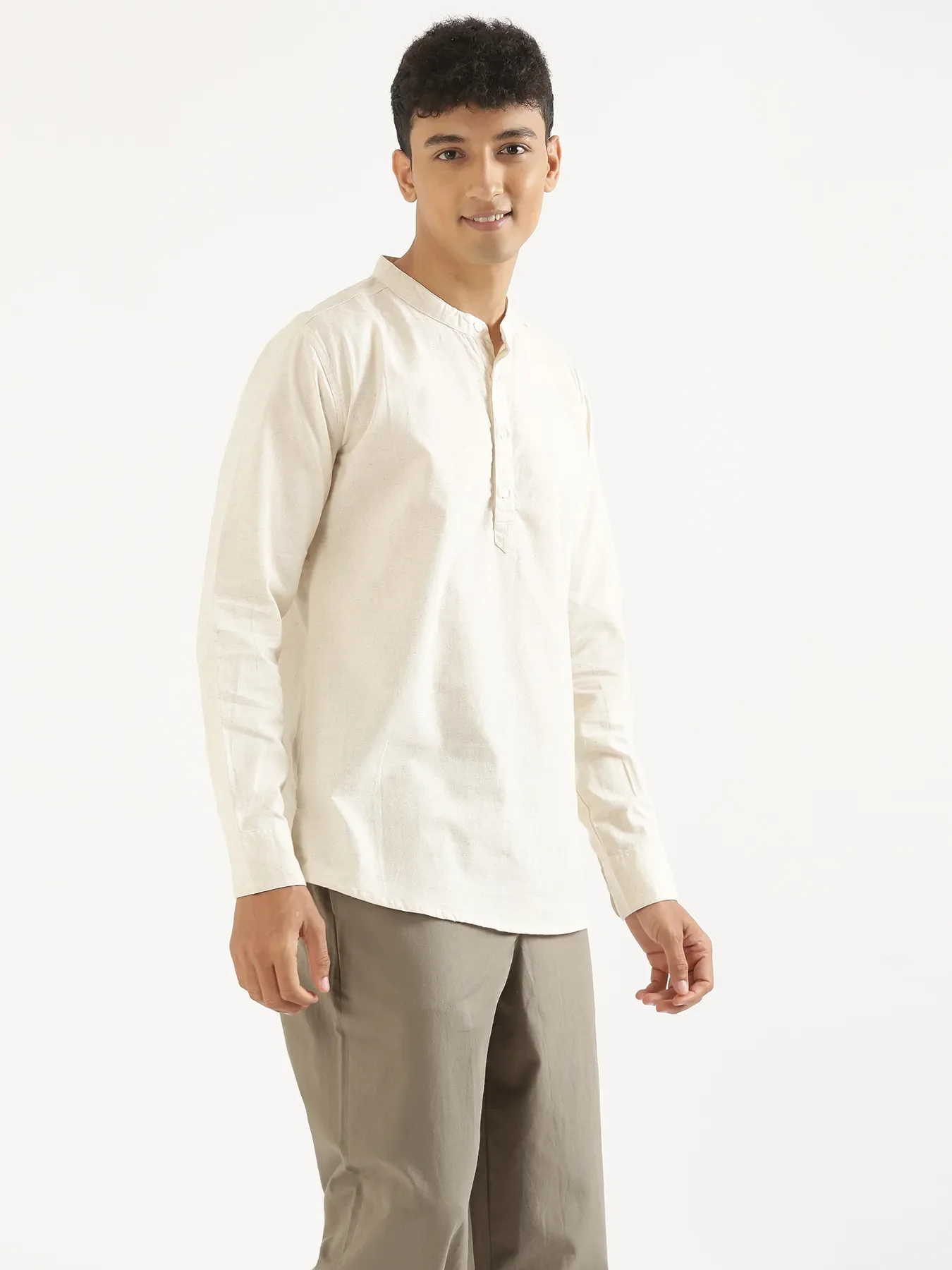 Men Ecru Airy Linen Short Kurta - Image 6