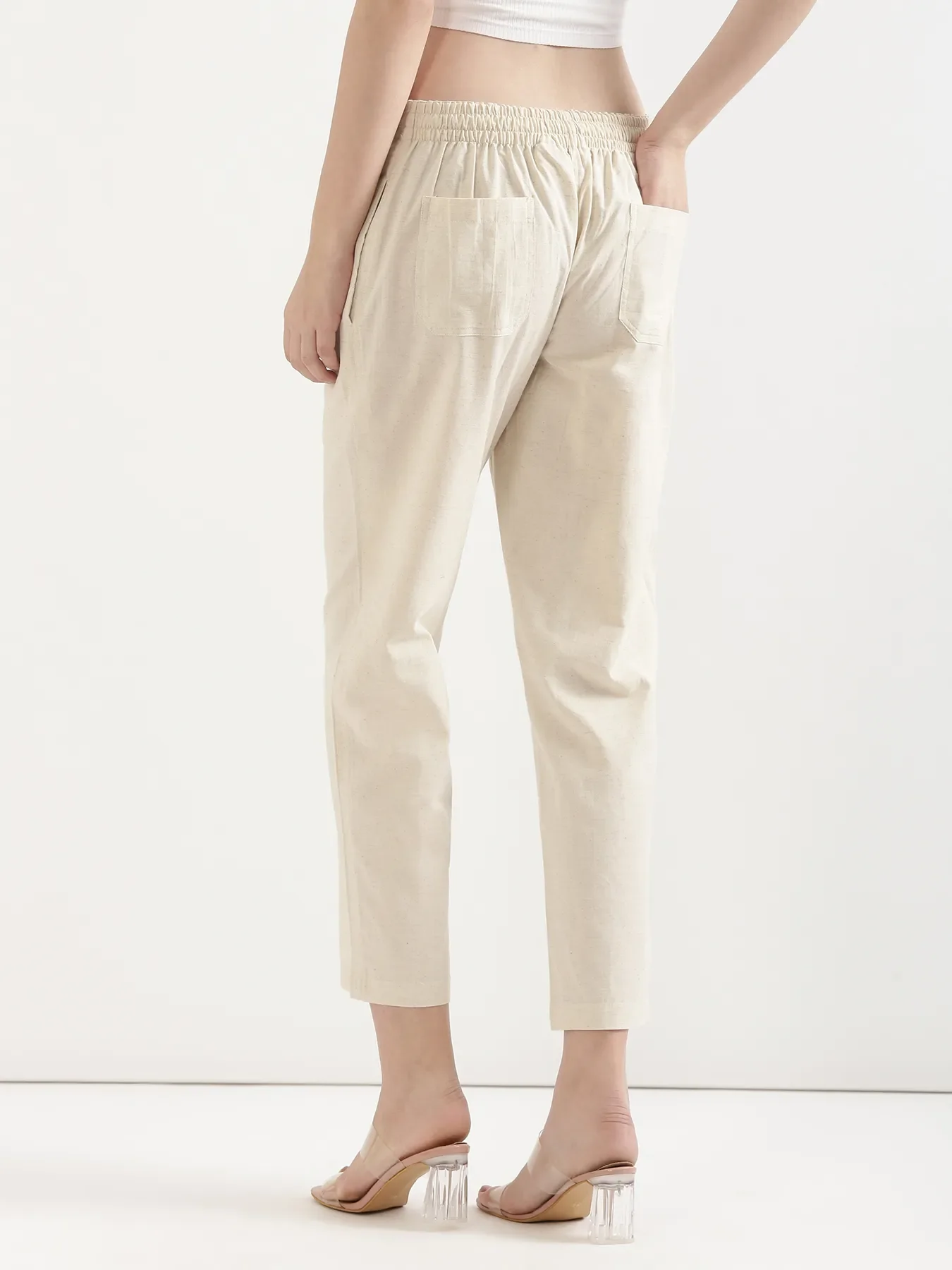 Women Ecru Airy Linen Straight Pants - Image 7