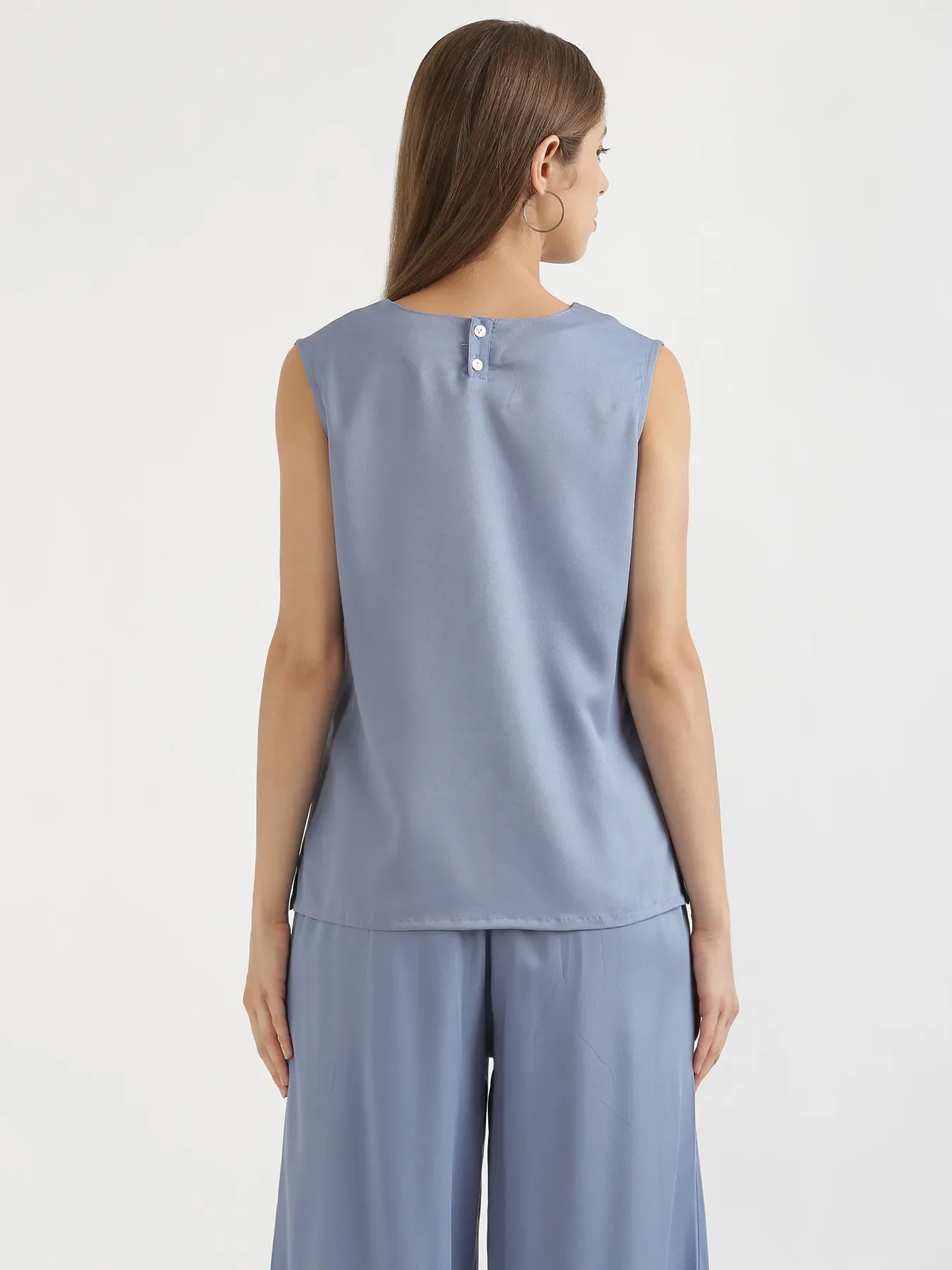 Women English Blue V-Neck Sleeveless Top - Image 9