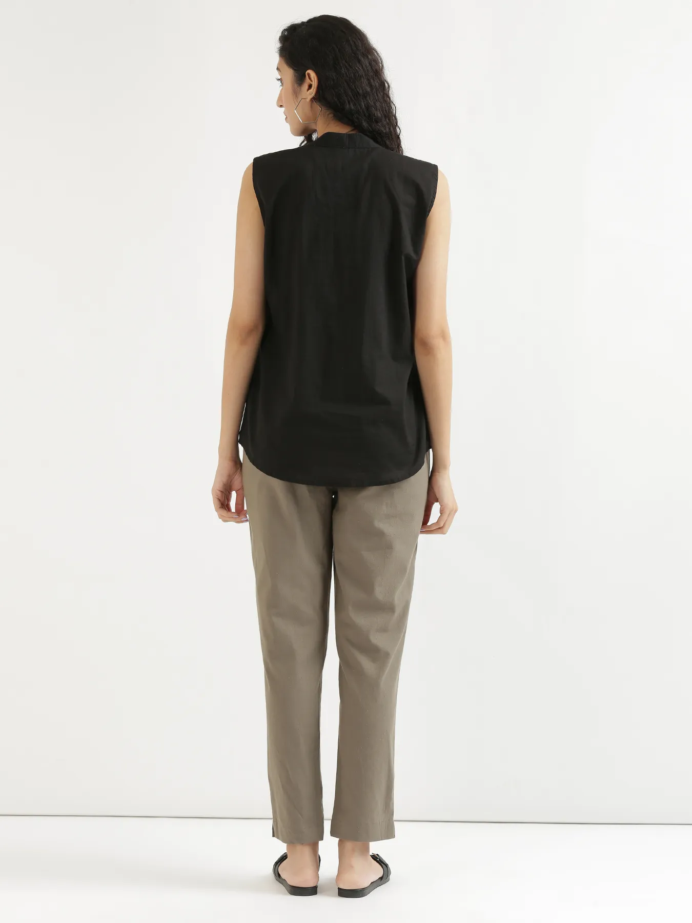 Women Grey Cotton Pant - Image 10