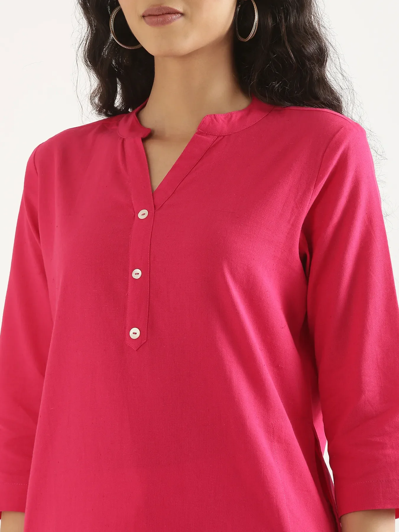 Women Hot Pink Airy Linen Long Kurta - Image 6
