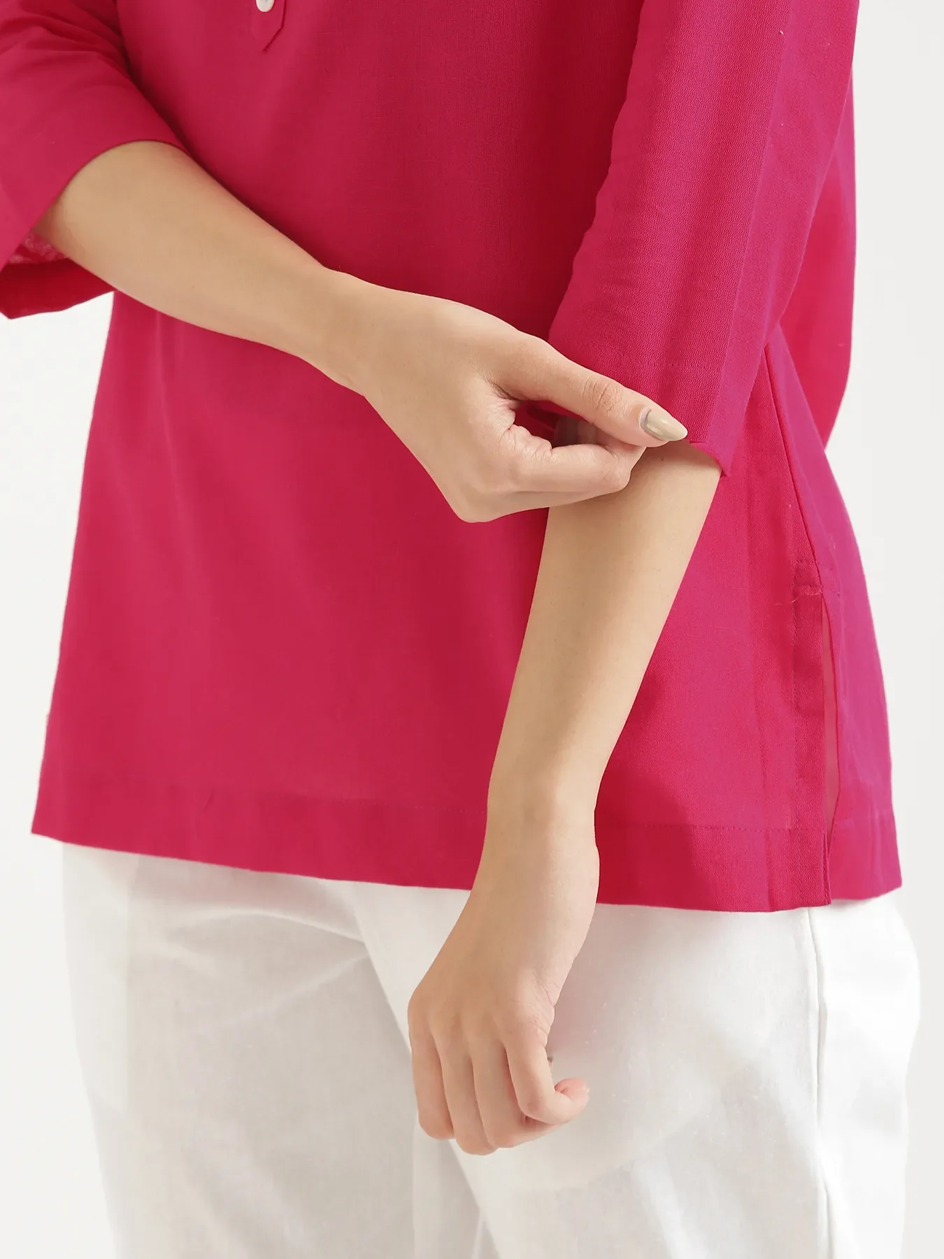 Women Hot Pink Airy Linen Short Kurta - Image 9