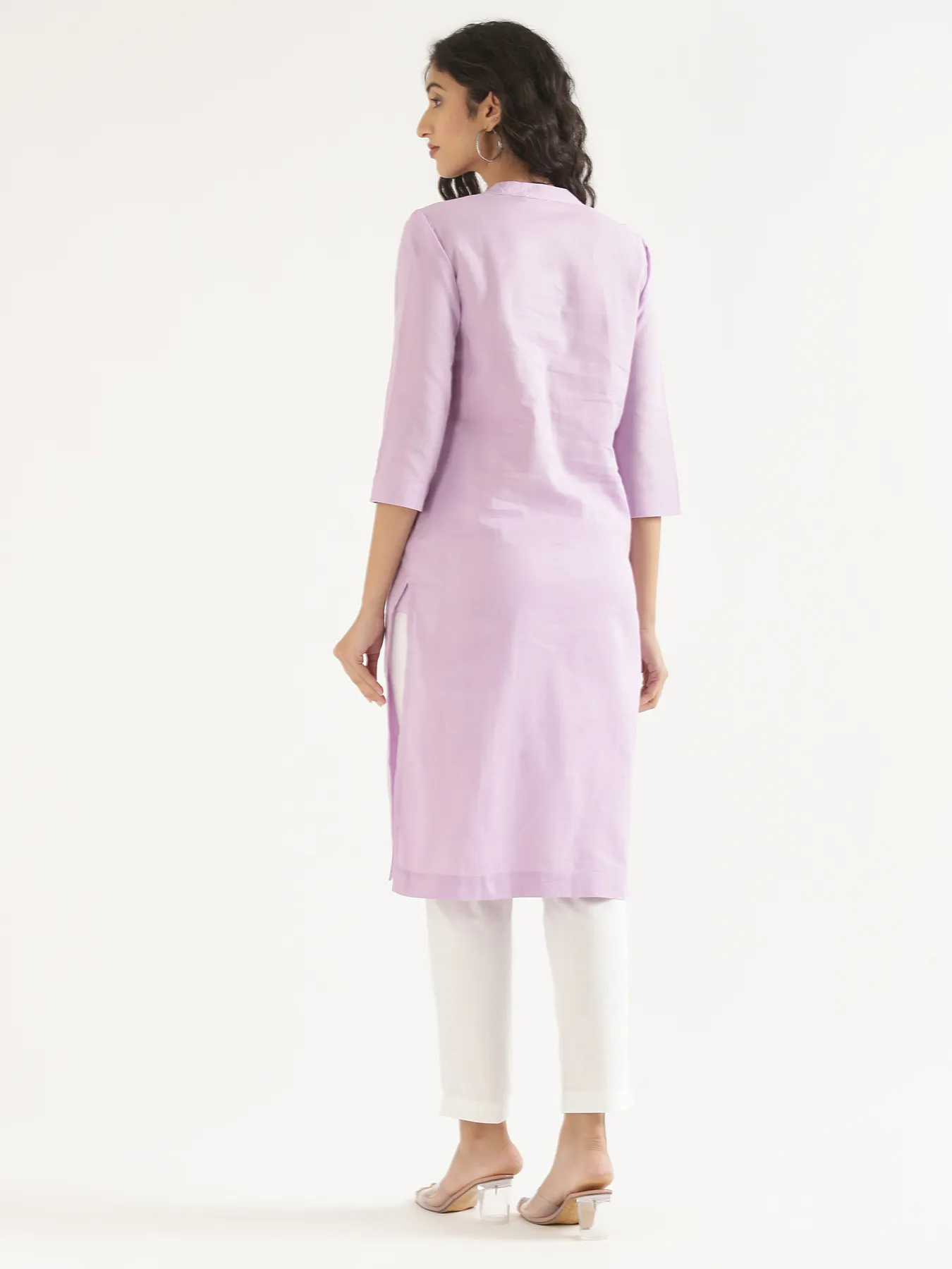 Women Lilac Airy Linen Long Kurta - Image 10
