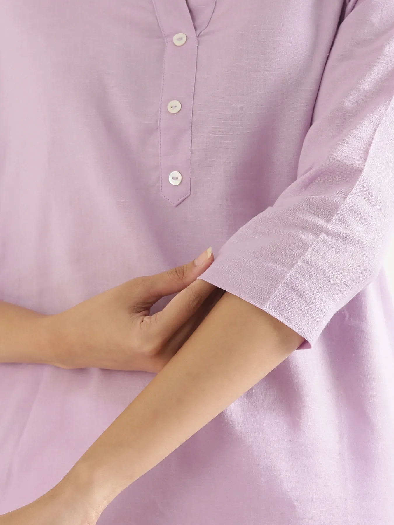 Women Lilac Airy Linen Long Kurta - Image 6