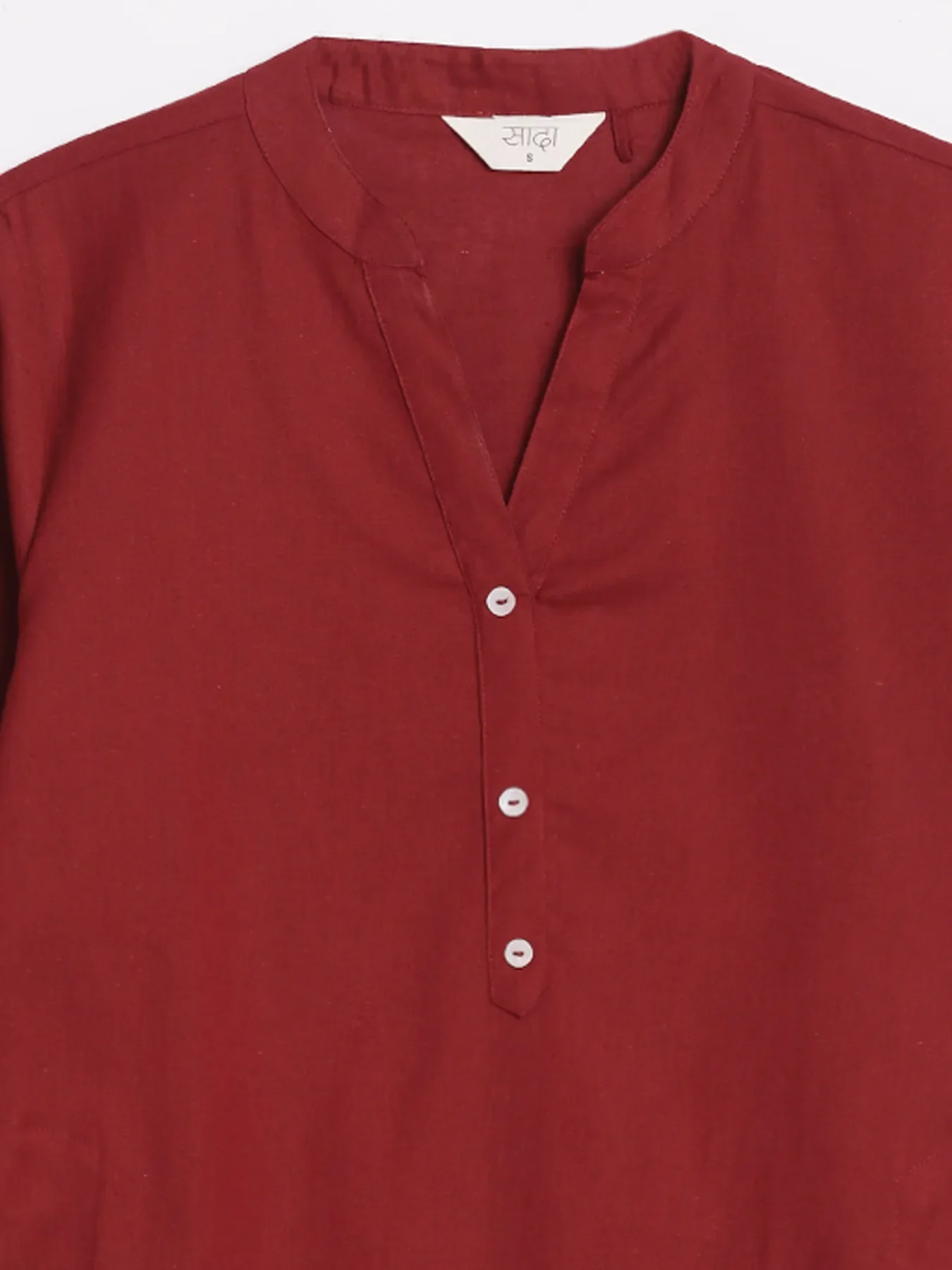 Women Maroon Airy Linen Long Kurta - Image 15