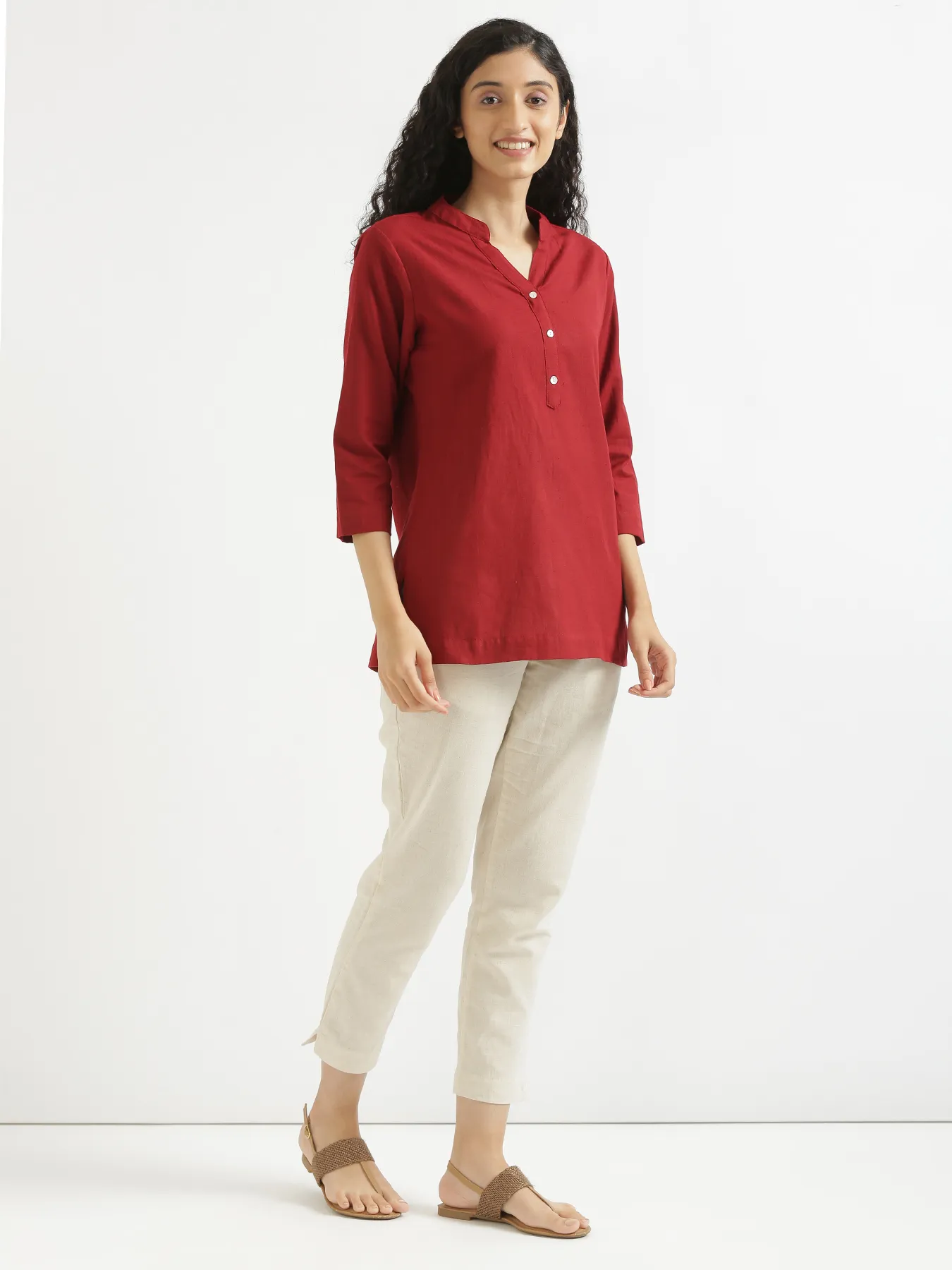 Women Maroon Airy Linen Short Kurta - Image 7