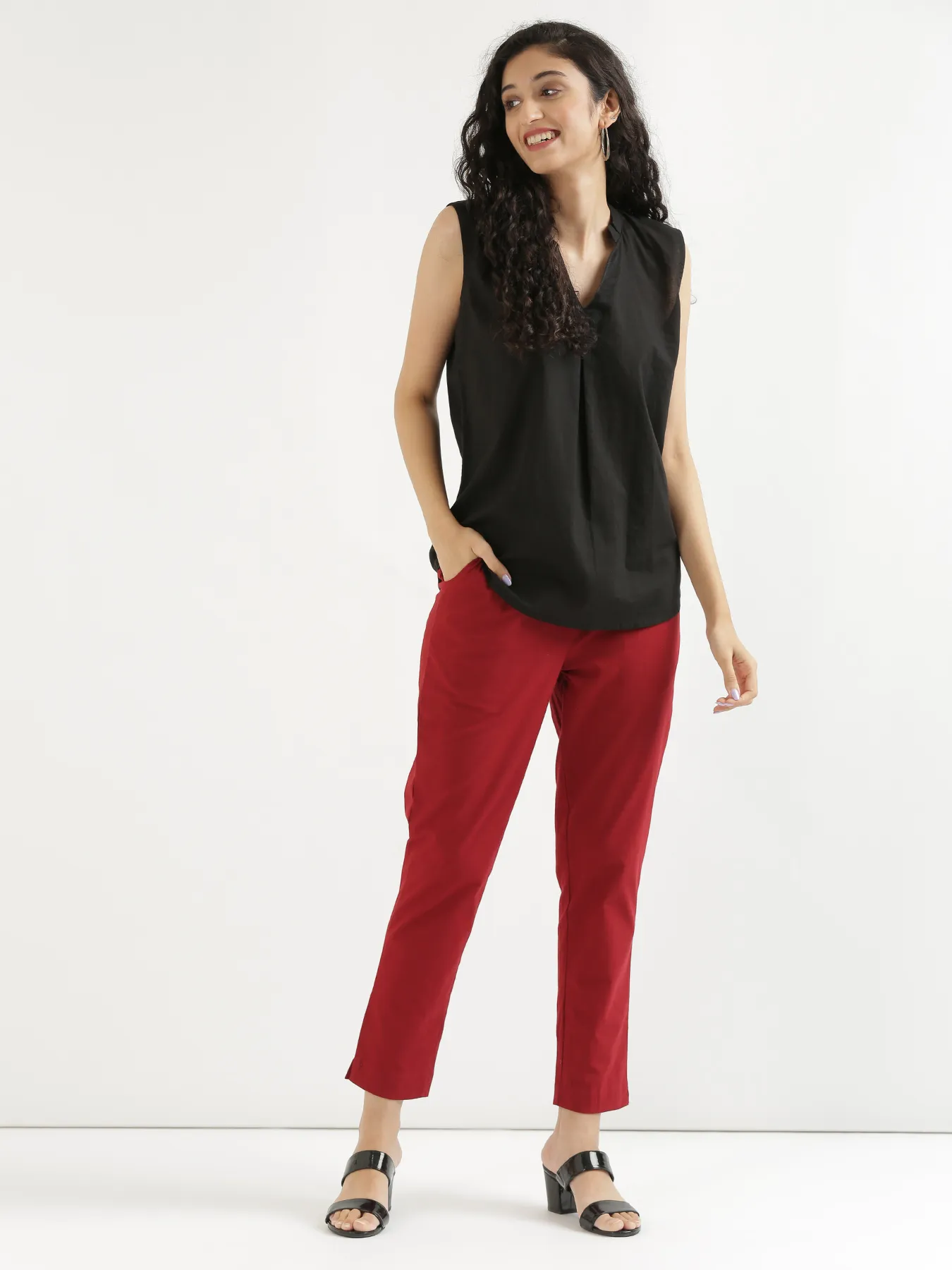 Women Maroon Cotton Pant - Image 11