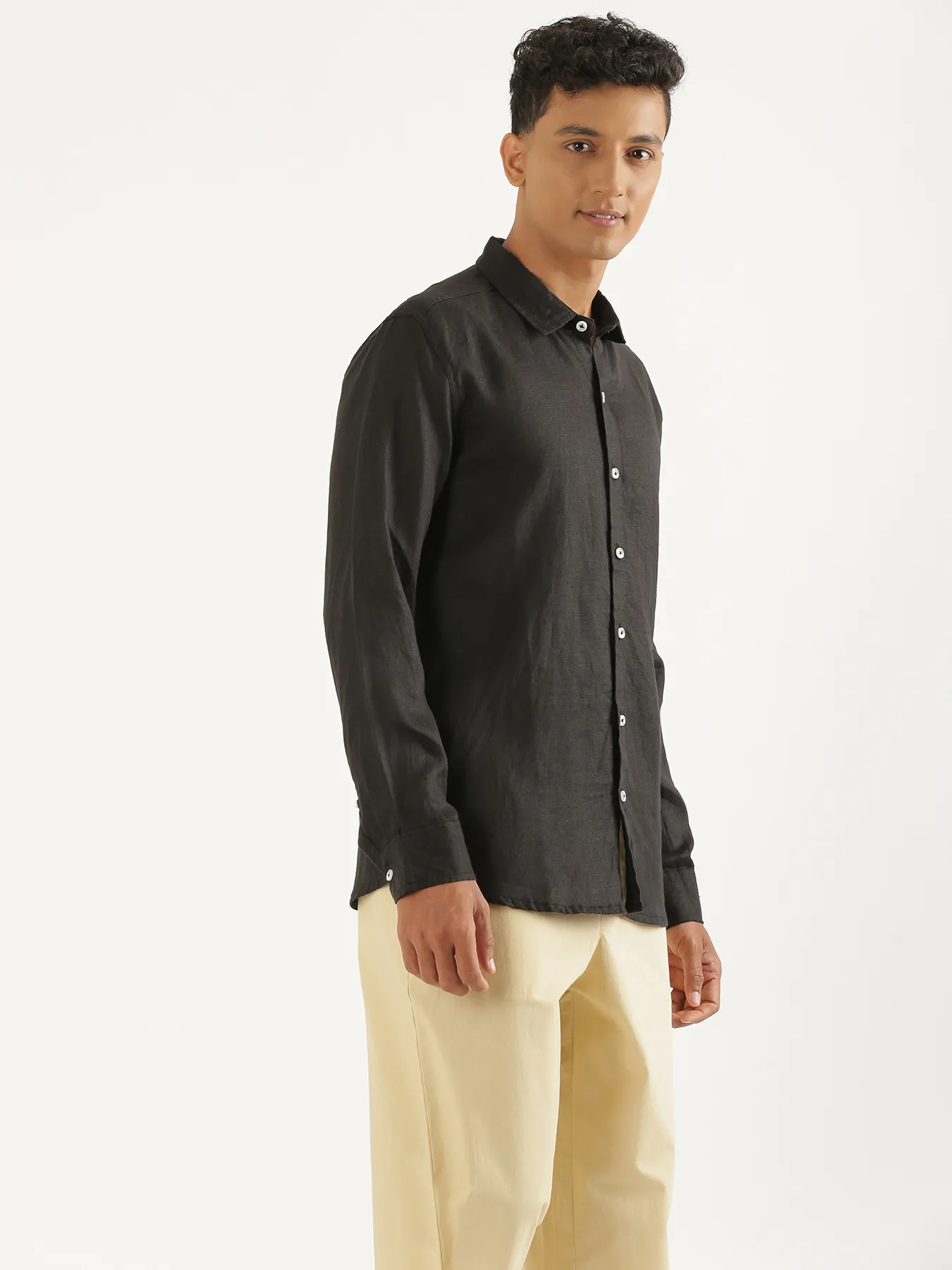 Men Black Pure Linen Full Sleeve Shirt - Image 11