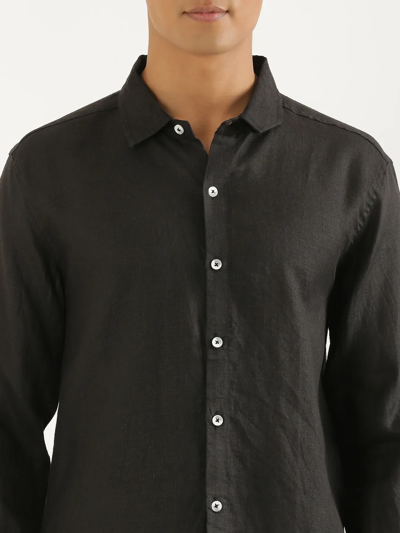 Men Black Pure Linen Full Sleeve Shirt - Image 5