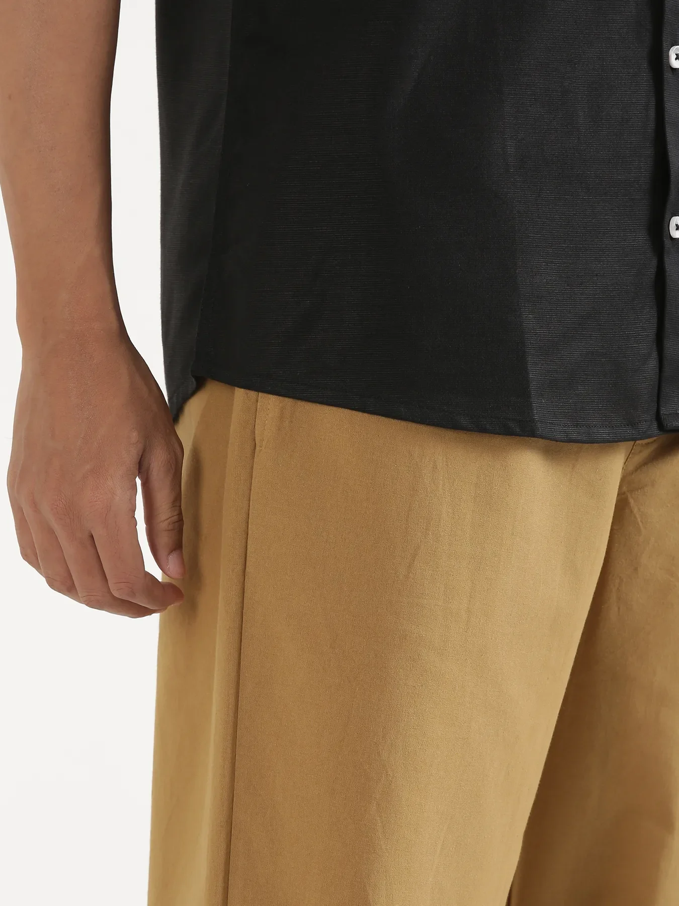 Men Black Linen Blend Short Sleeve Shirt - Image 9