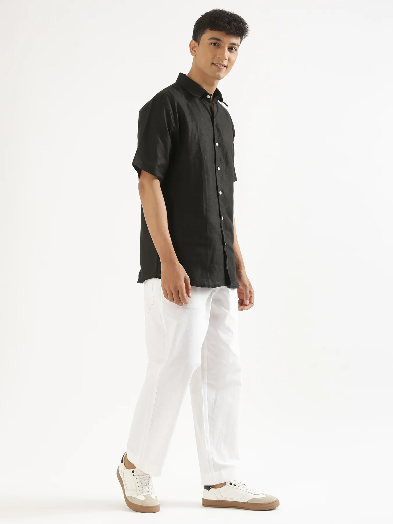 Men White Cotton Pant - Image 3