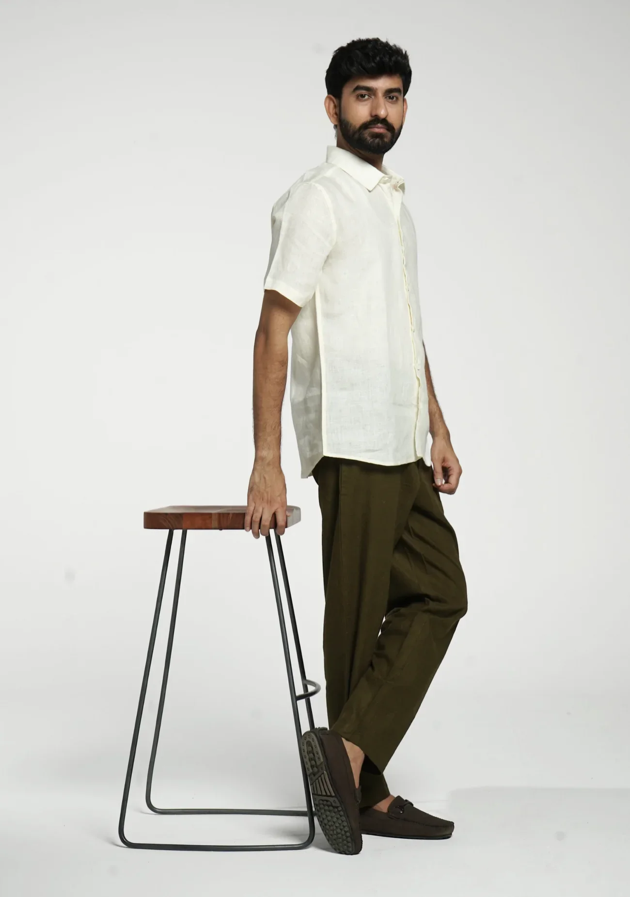 Men Cream Pure Linen Short Sleeve Shirt - Image 11