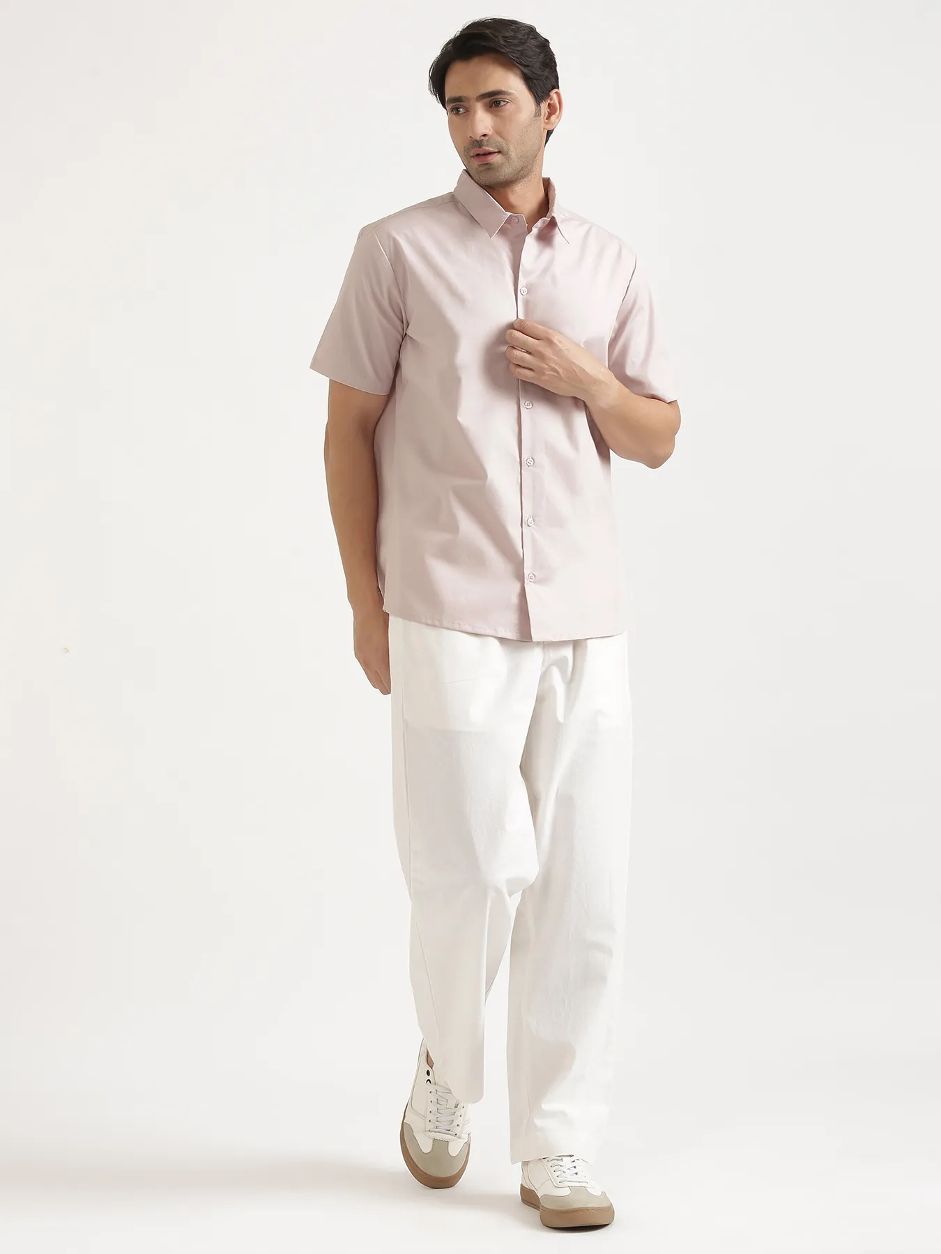 Men Mauve Pink Better Cotton Short Sleeve Shirt & White Cotton Pant - Image 5