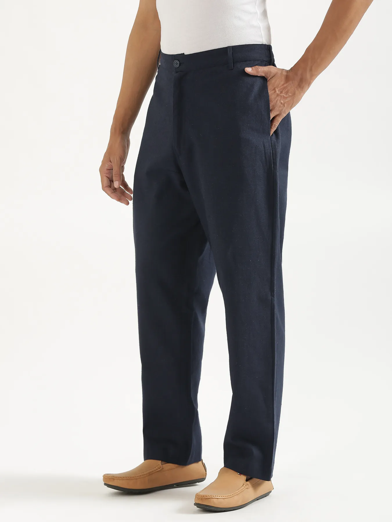 Men Navy Blue Linen Blend Straight Pant - Image 4