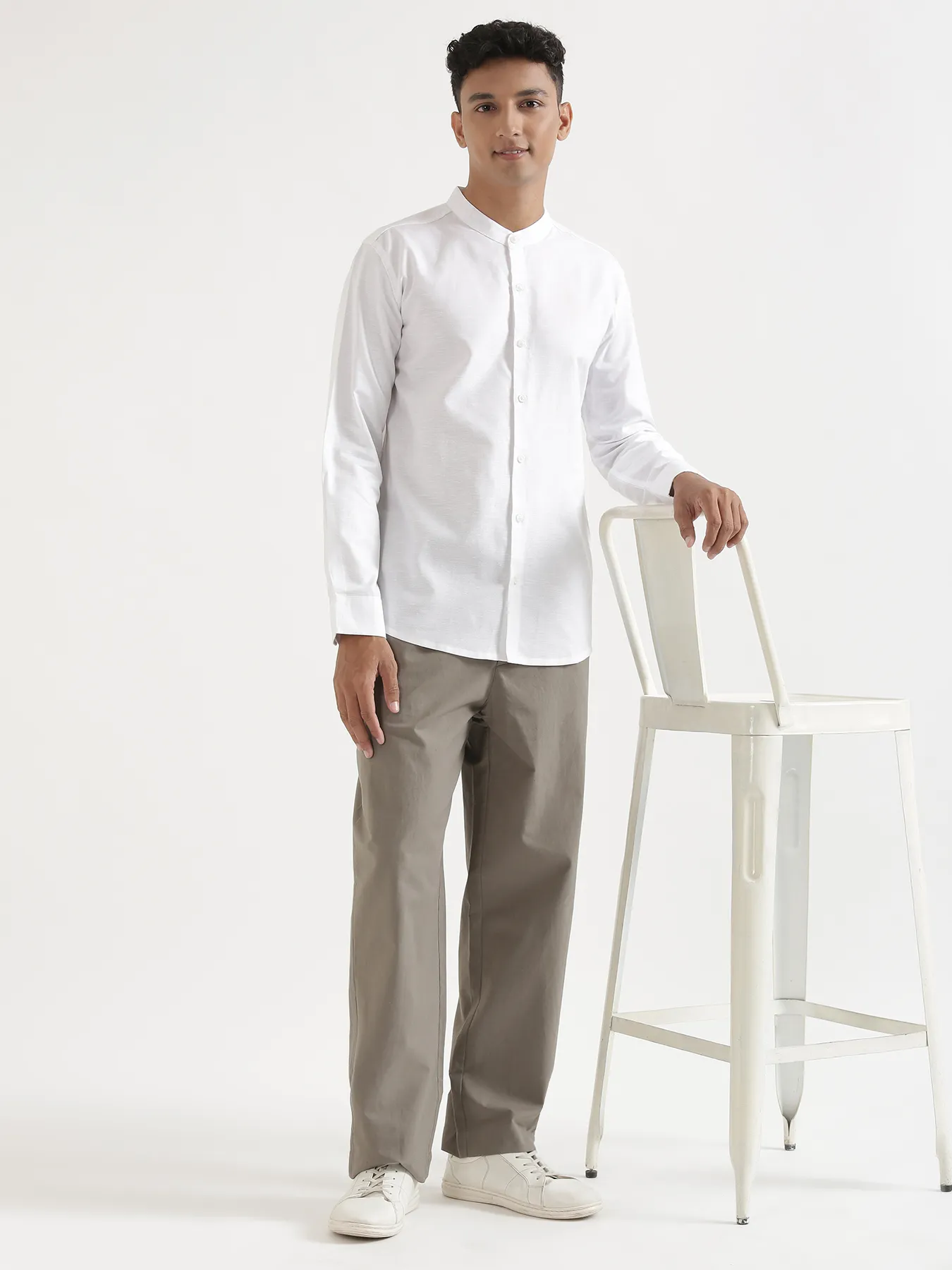 Men White Linen Blend Mandarin Collar Shirt - Image 11