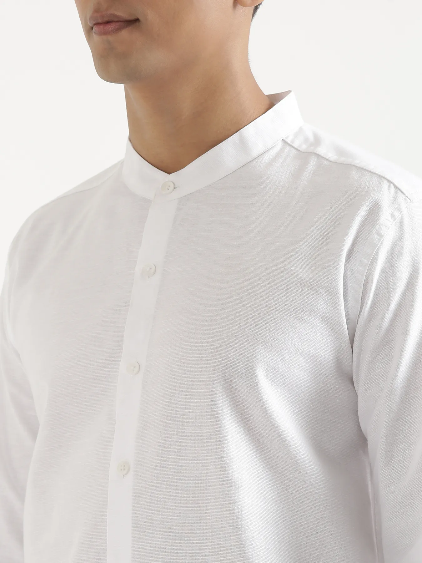 Men White Linen Blend Mandarin Collar Shirt - Image 6