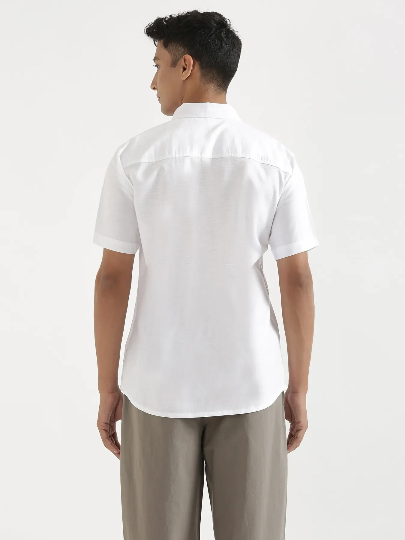 Men White Linen Blend Short Sleeve Shirt - Image 10