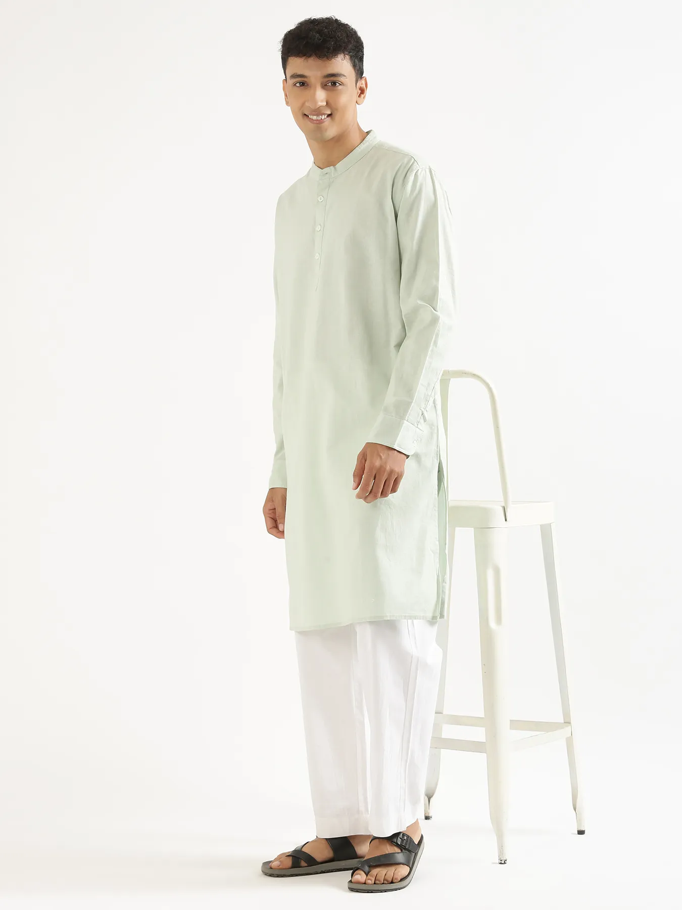 Men Mint Green Airy Linen Long Kurta - Image 10