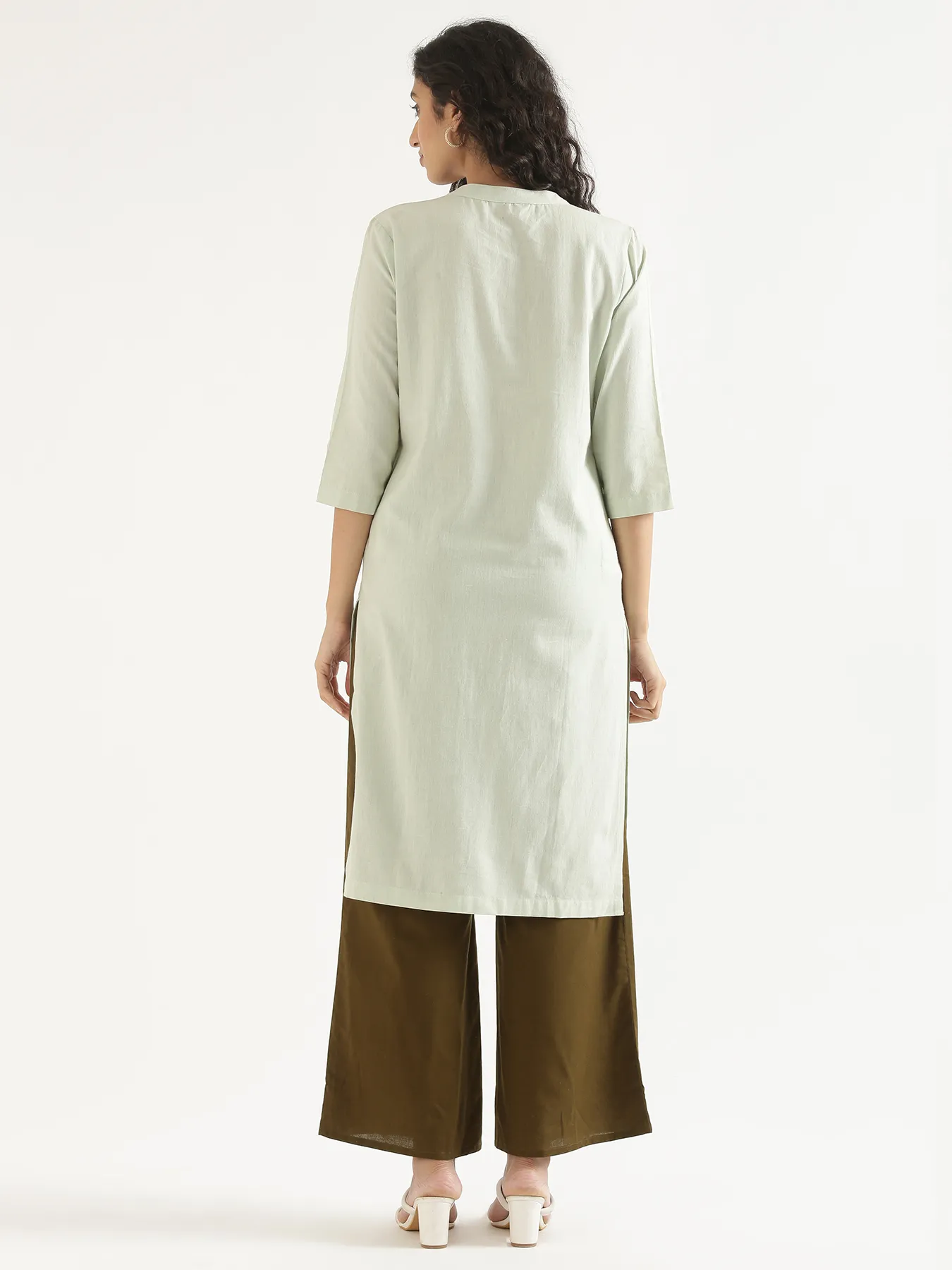 Women Mint Green Airy Linen Long Kurta - Image 11