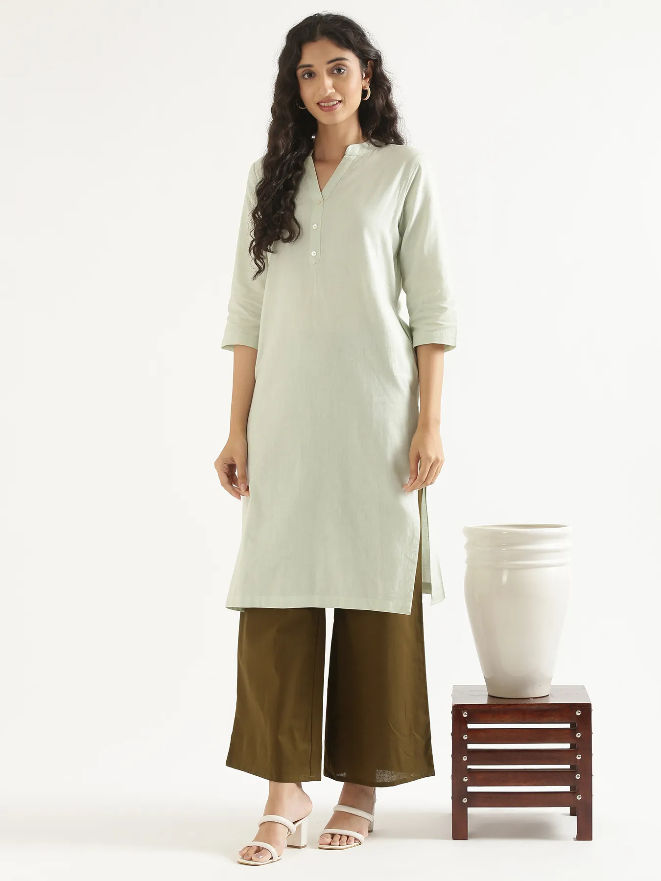 Women Mint Green Airy Linen Long Kurta - Image 13