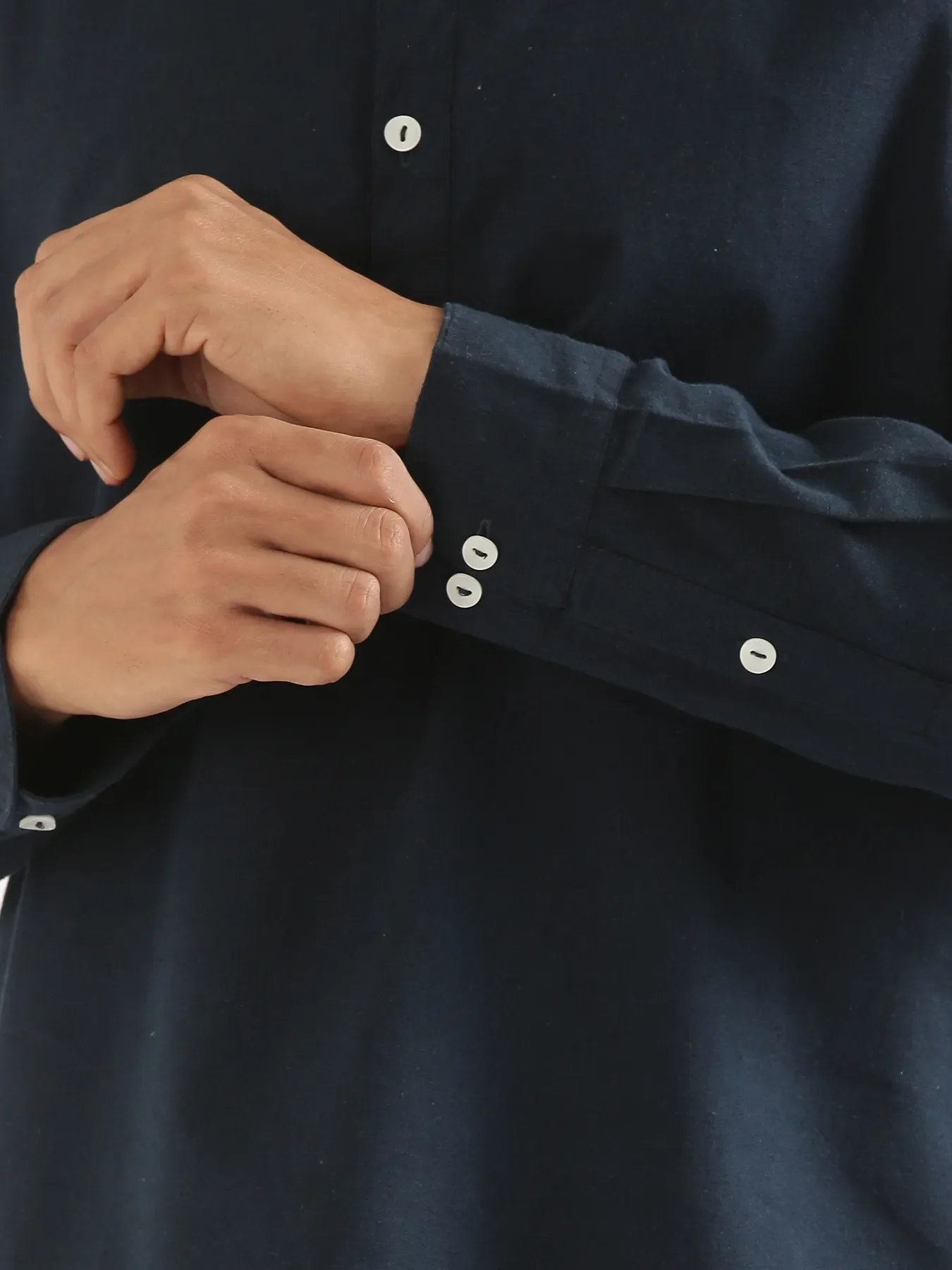 Men Navy Blue Airy Linen Short Kurta - Image 11