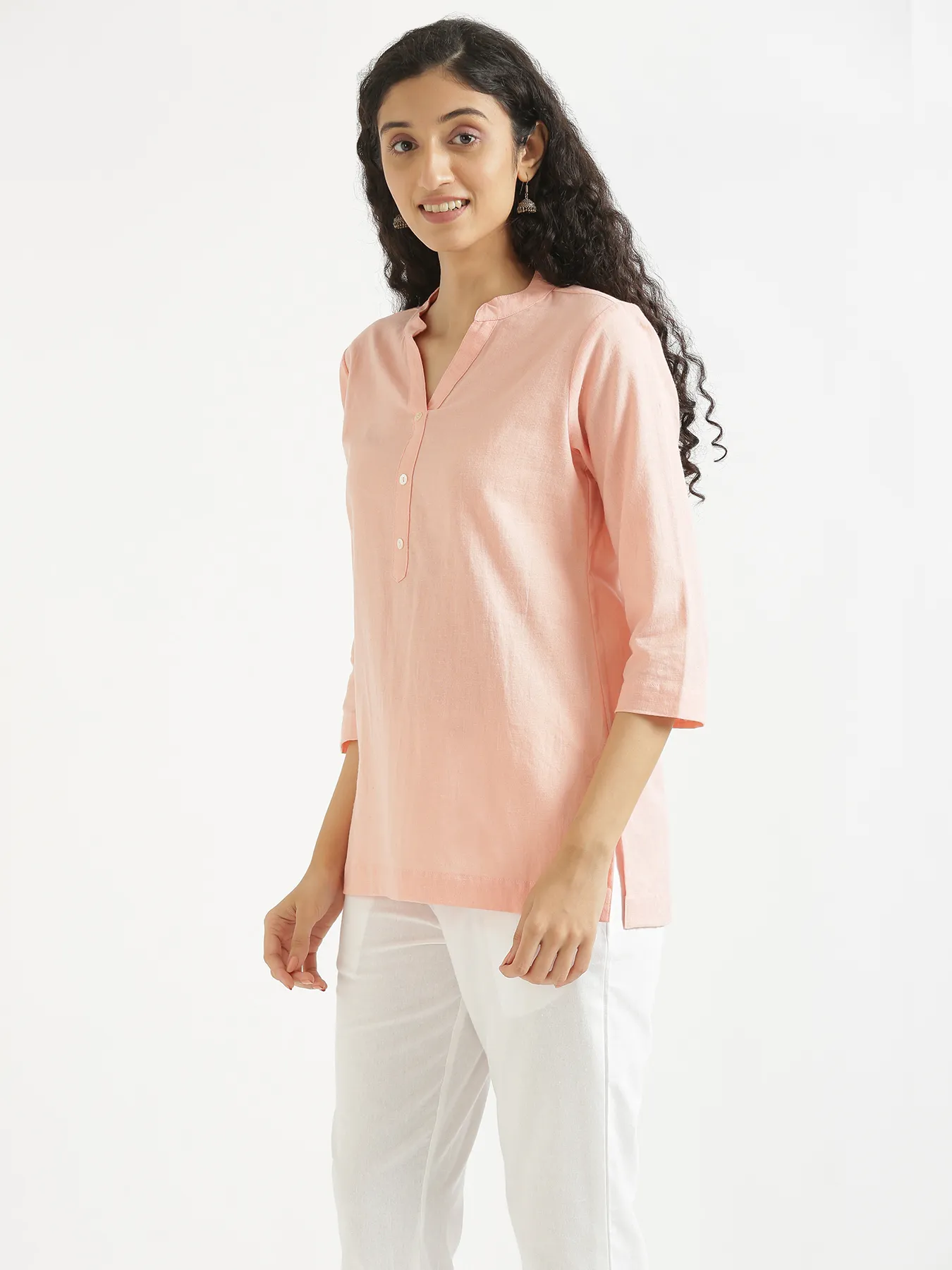 Women Peach Airy Linen Short Kurta - Image 10