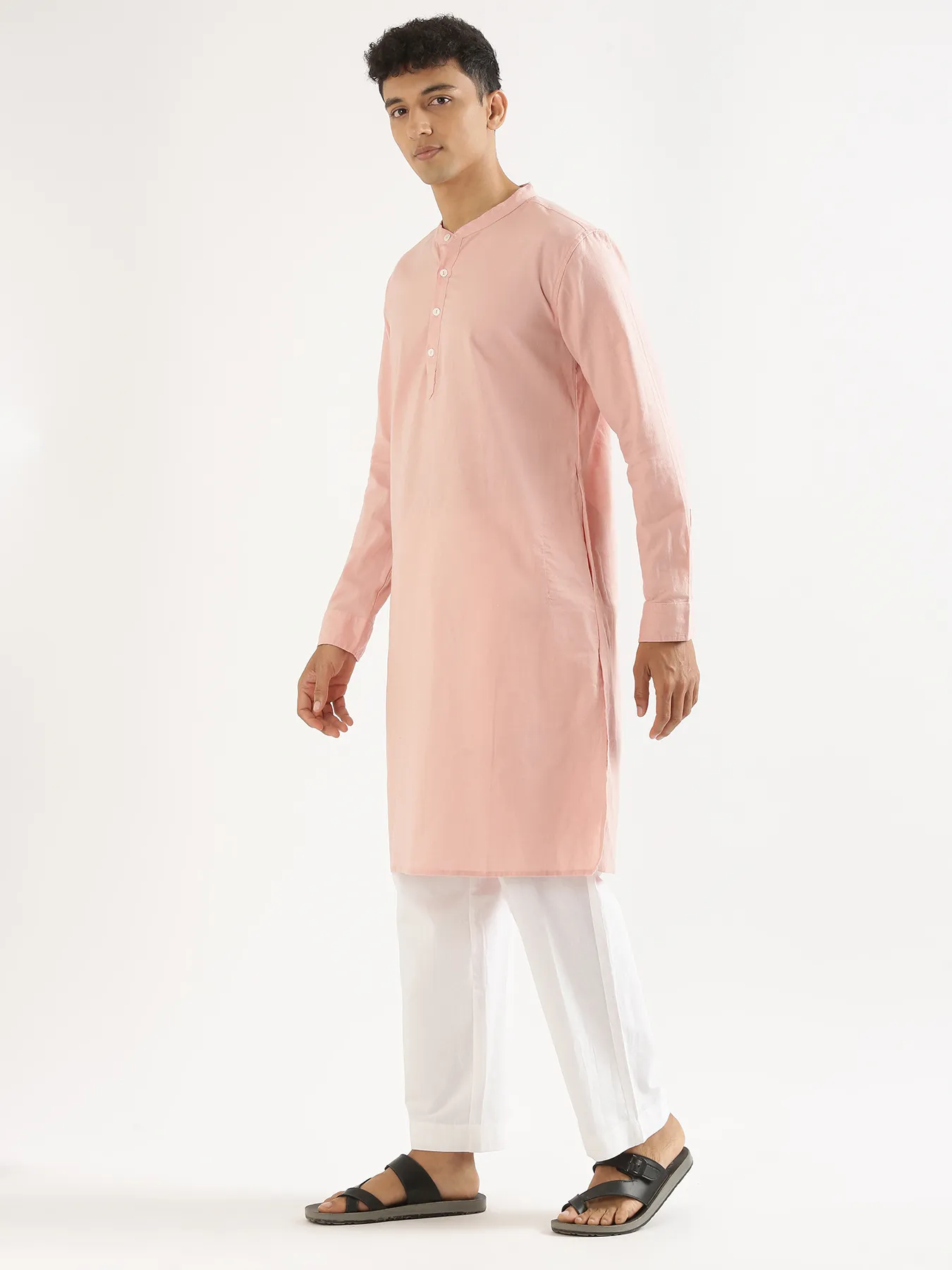 Men Salmon Pink Airy Linen Long Kurta - Image 8