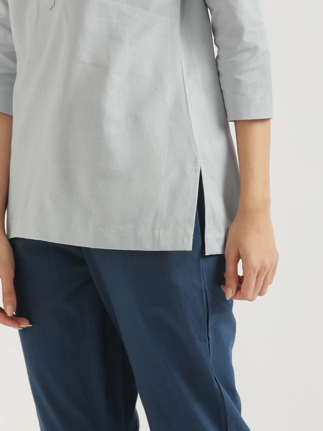 Women Sky Blue Airy Linen Short Kurta - Image 10