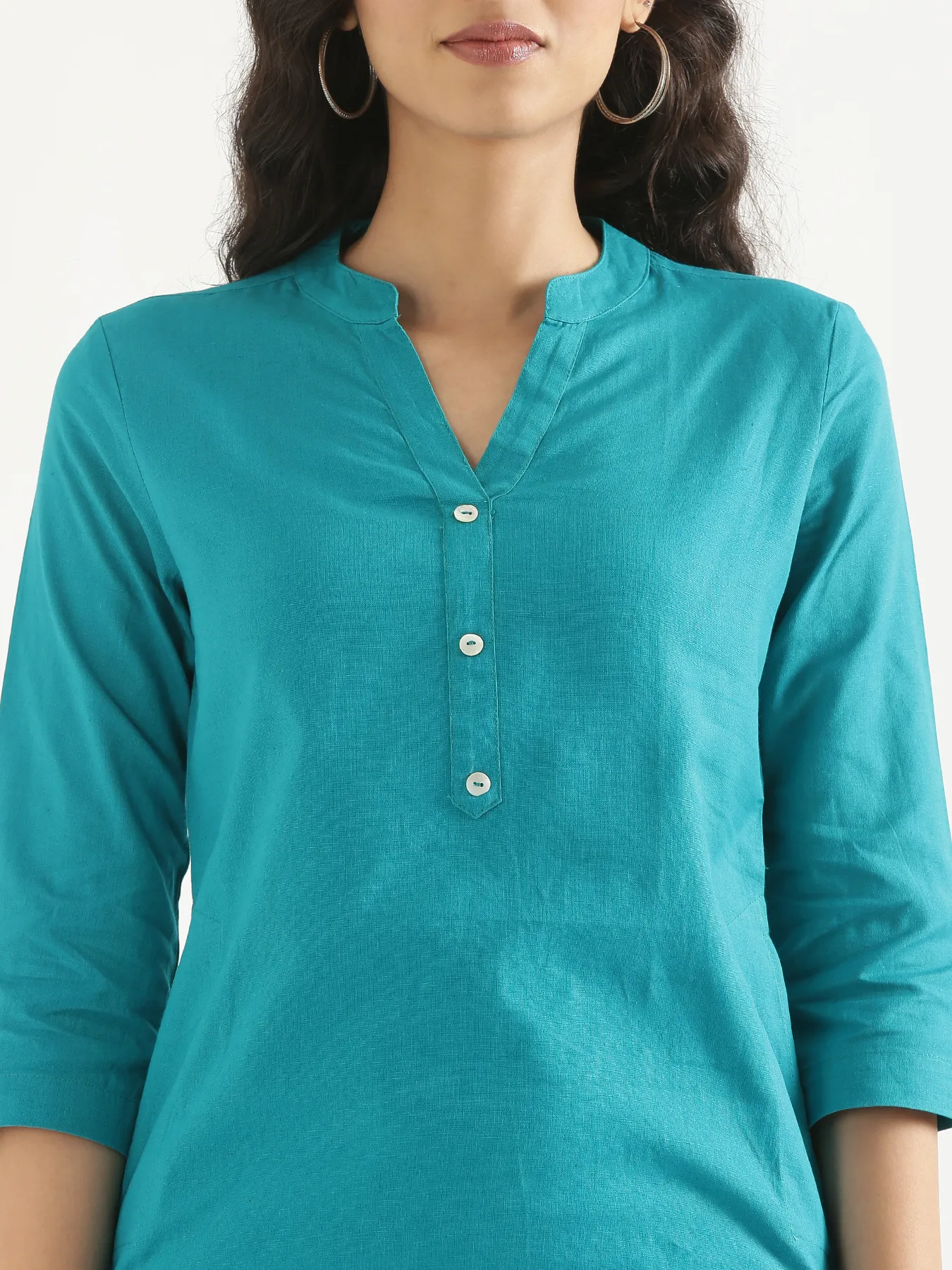 Women Teal Airy Linen Long Kurta - Image 4