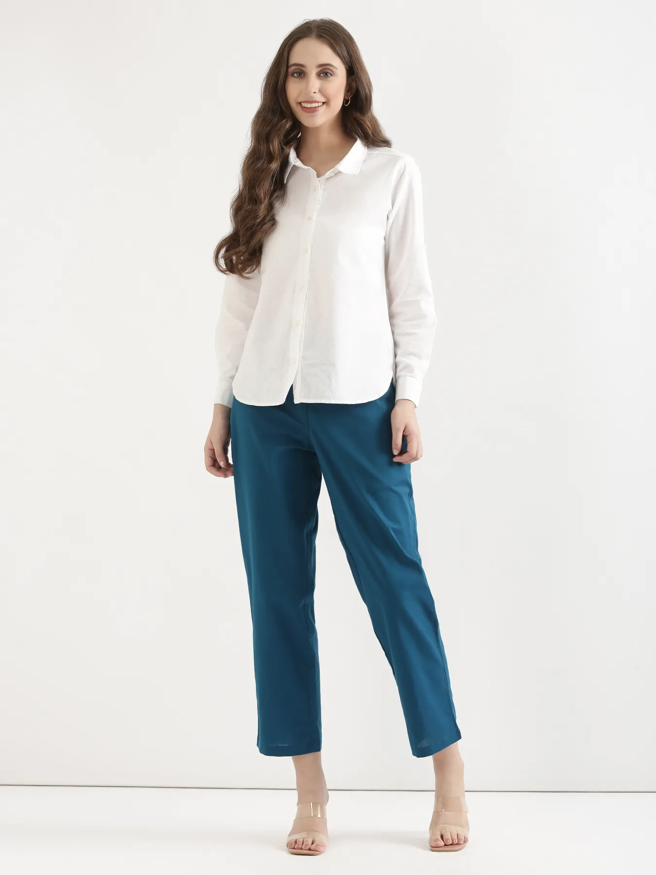 Women Turquoise Airy Linen Straight Pants - Image 3