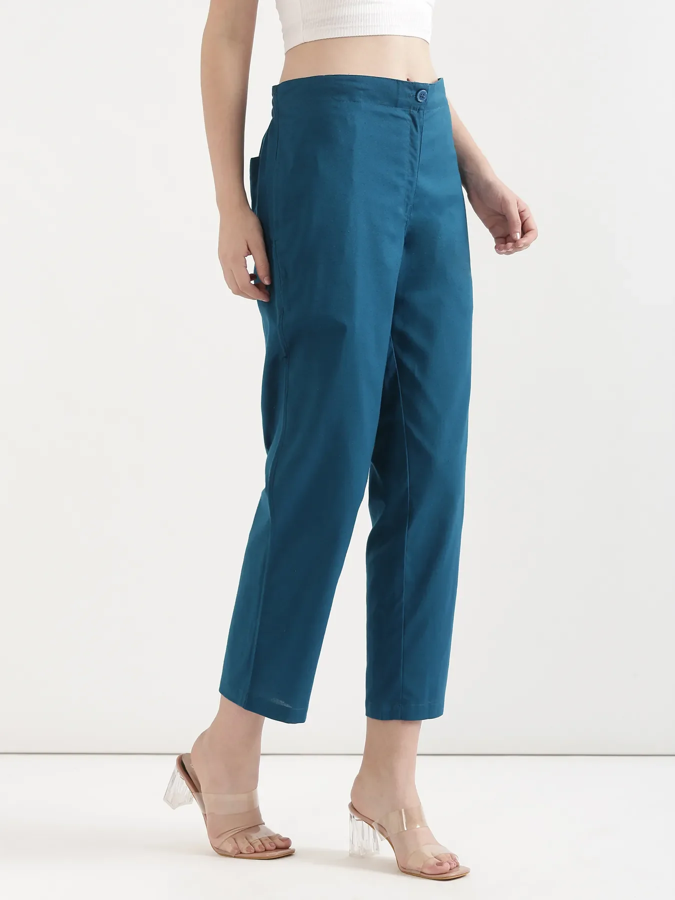 Women Turquoise Airy Linen Straight Pants - Image 5