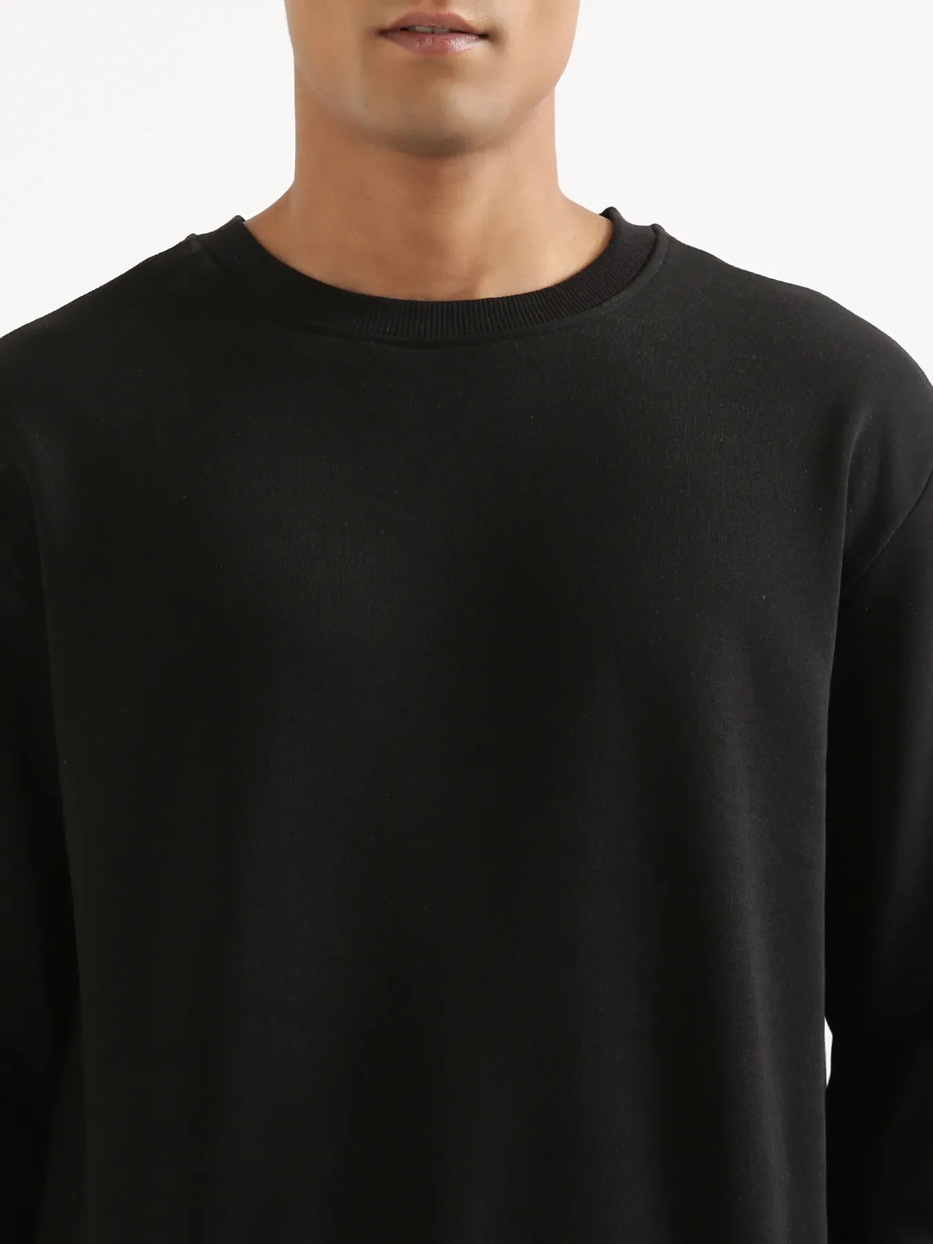 Unisex Black Round Neck Sweatshirt - Image 5