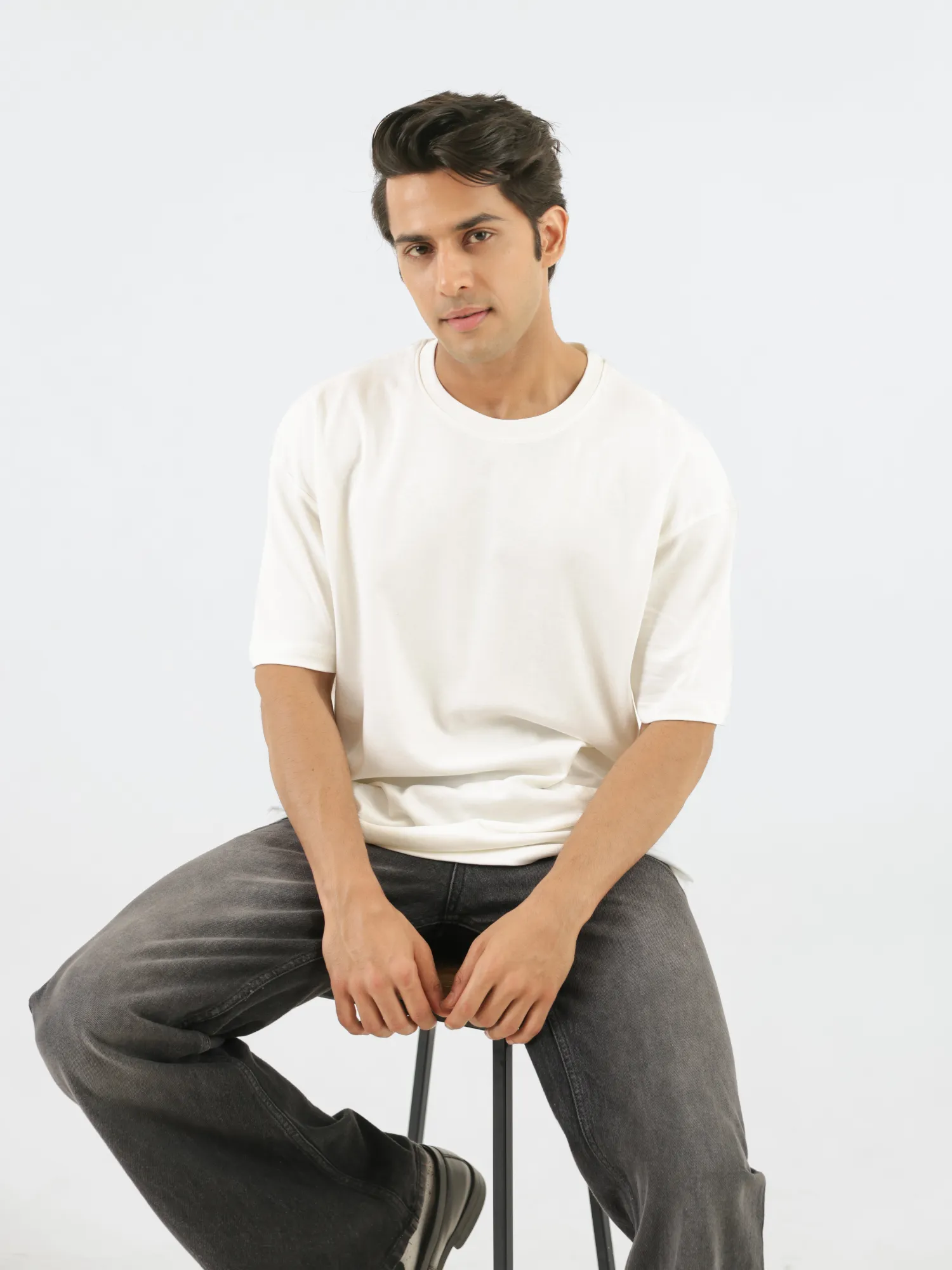 Unisex Off White Oversized T-shirt - Image 10