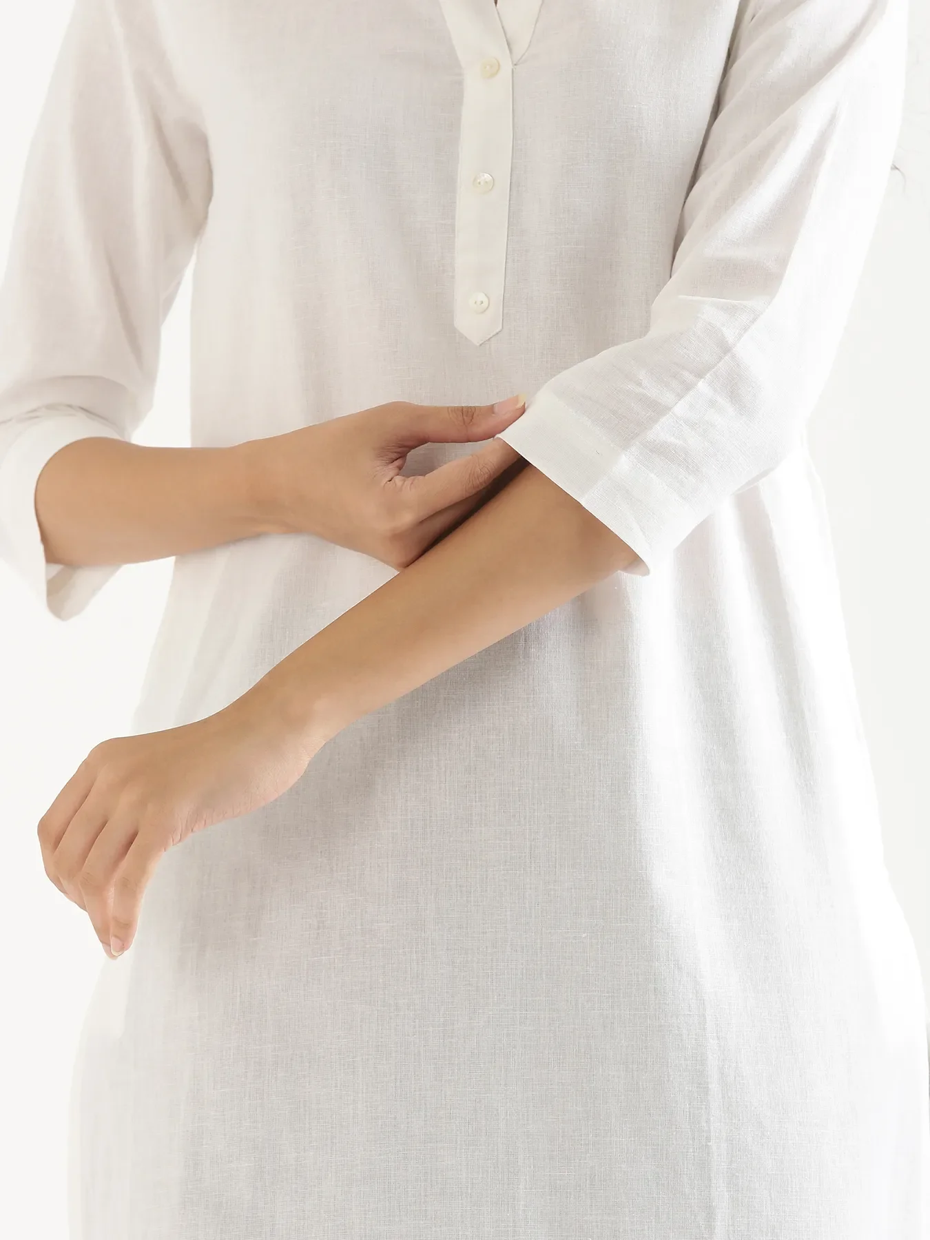 Women White Airy Linen Long Kurta - Image 7