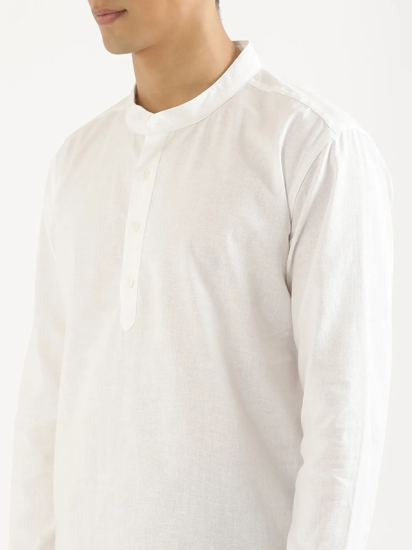 Men White Airy Linen Short Kurta - Image 7