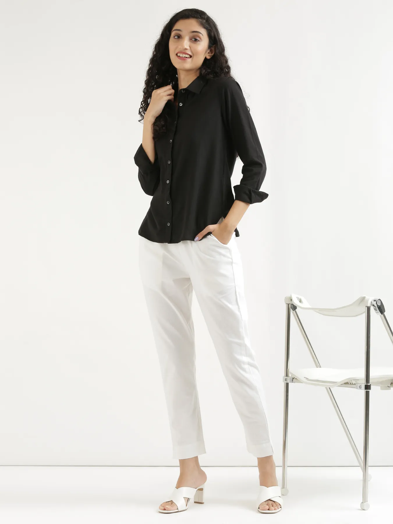 Women White Cotton Pant - Image 11