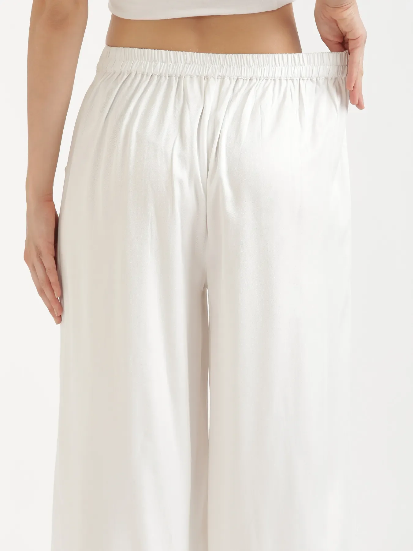Women White Viscose Palazzo Pant - Image 10