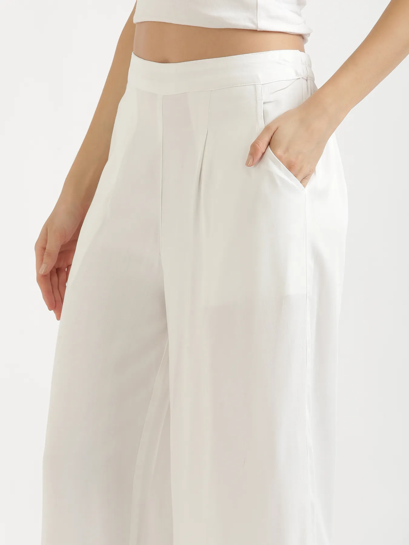 Women White Viscose Palazzo Pant - Image 7