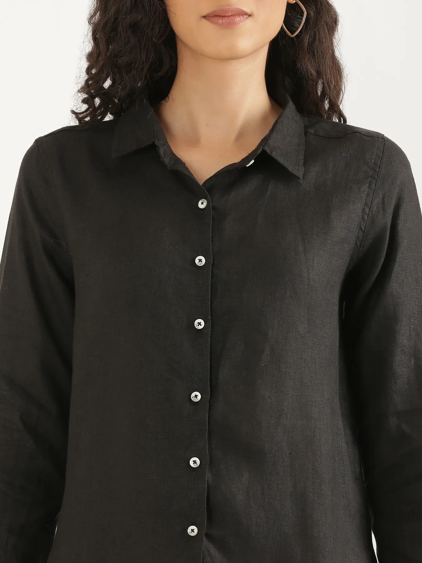 Women Black Pure Linen Shirt - Image 5