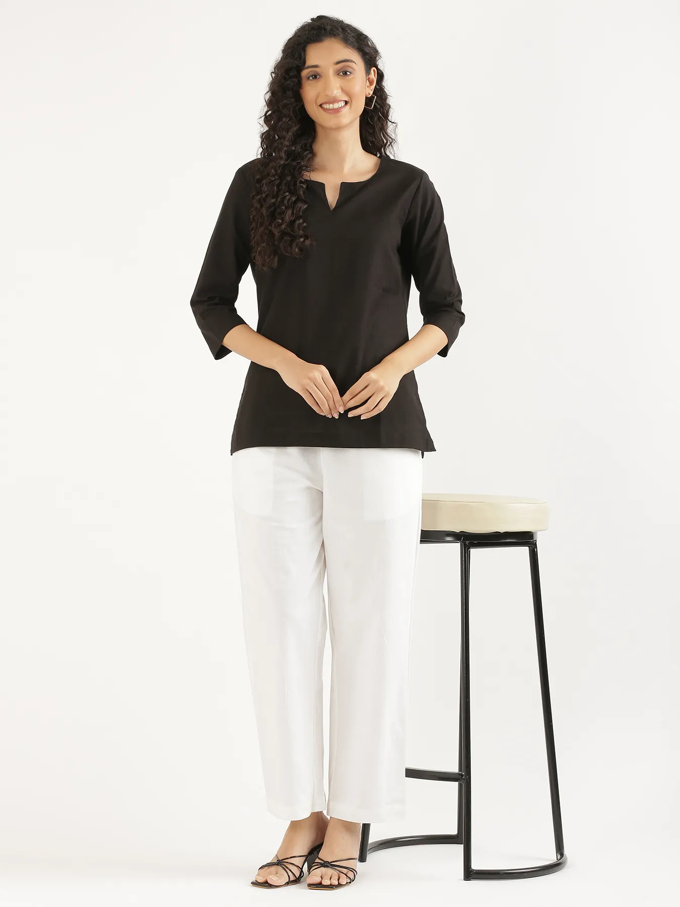 Women Black Airy Linen Split Neck Short Kurta - Image 12