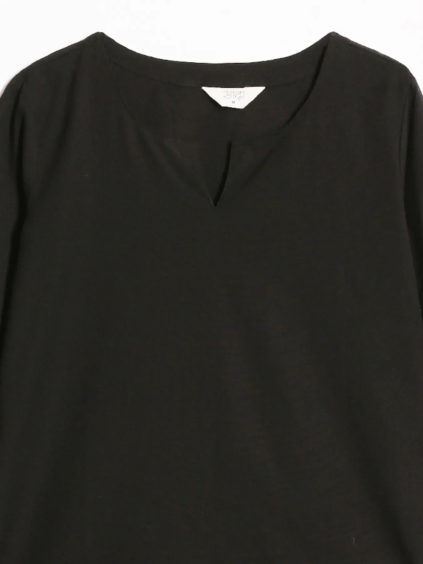 Women Black Airy Linen Split Neck Short Kurta - Image 14